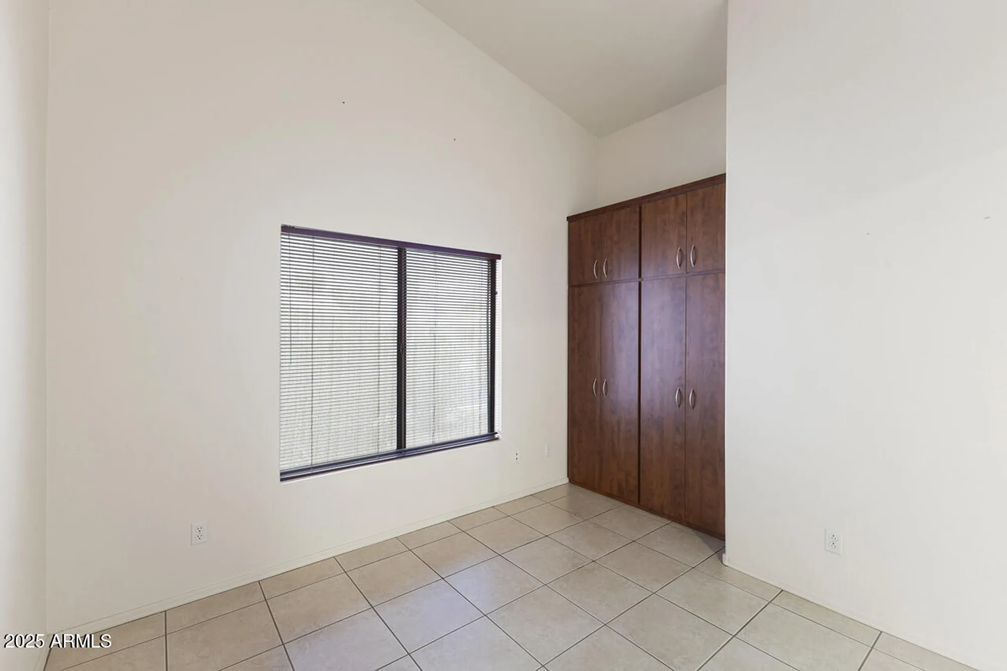 Property Slideshow image 24 of 38 | 15049 w verde ln, Goodyear, AZ, 85395