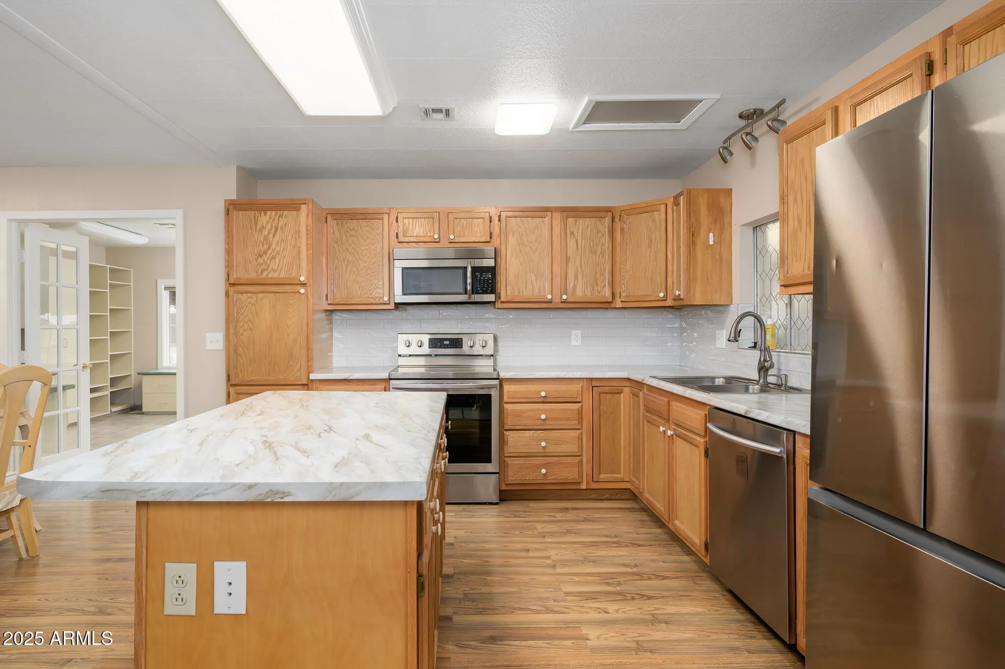 Property Slideshow image 8 of 24 | 9232 e olive ln, Sun Lakes, AZ, 85248