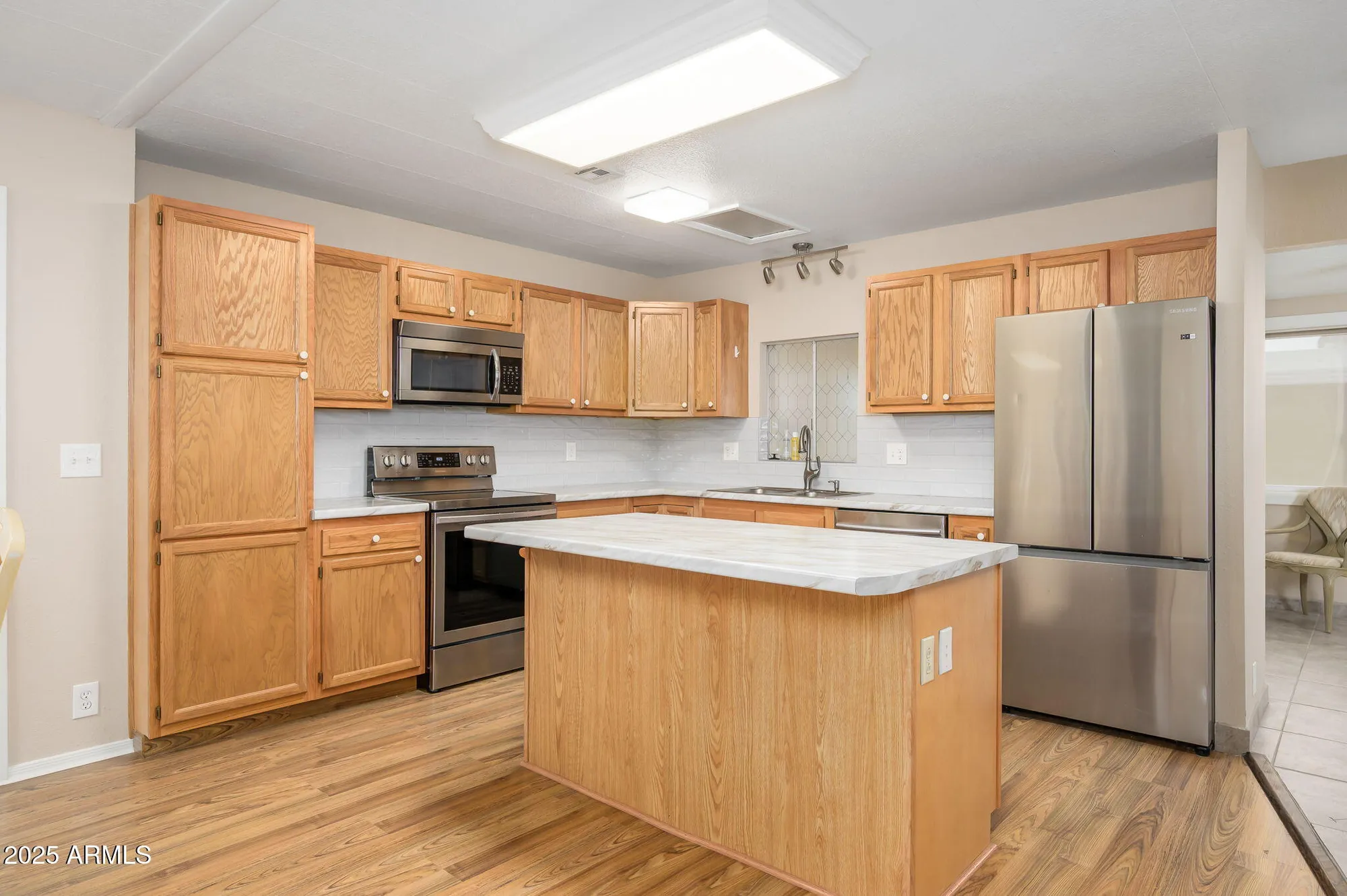 Property Slideshow image 9 of 24 | 9232 e olive ln, Sun Lakes, AZ, 85248