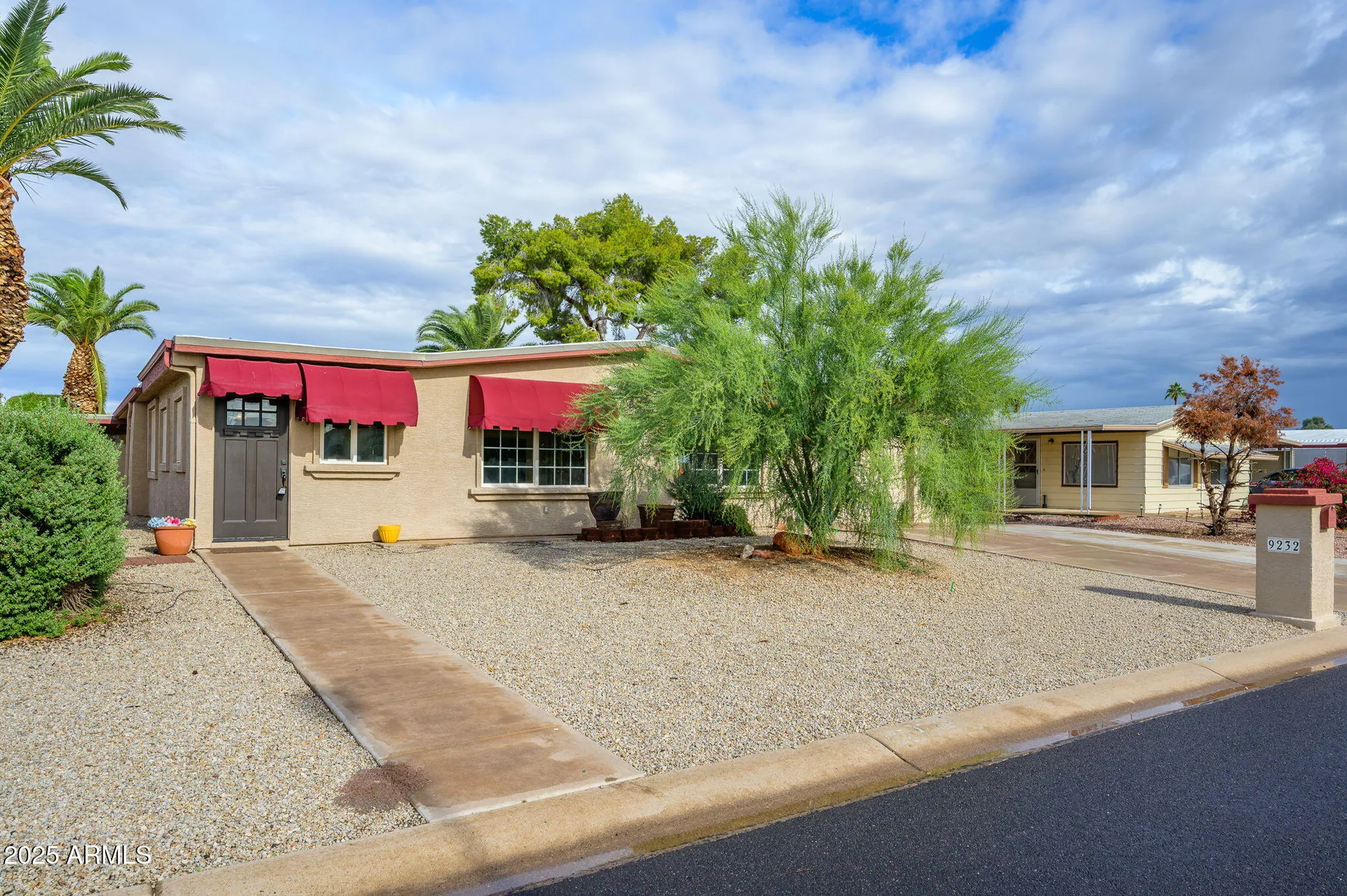 Property Slideshow image 2 of 24 | 9232 e olive ln, Sun Lakes, AZ, 85248