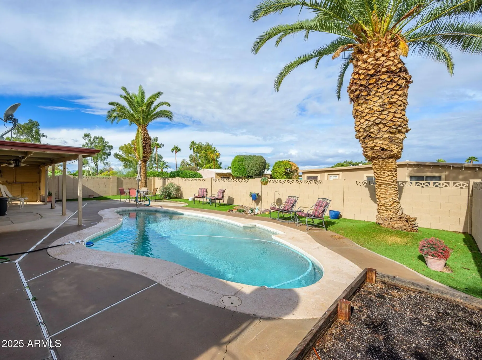 Property Slideshow image 1 of 24 | 9232 e olive ln, Sun Lakes, AZ, 85248