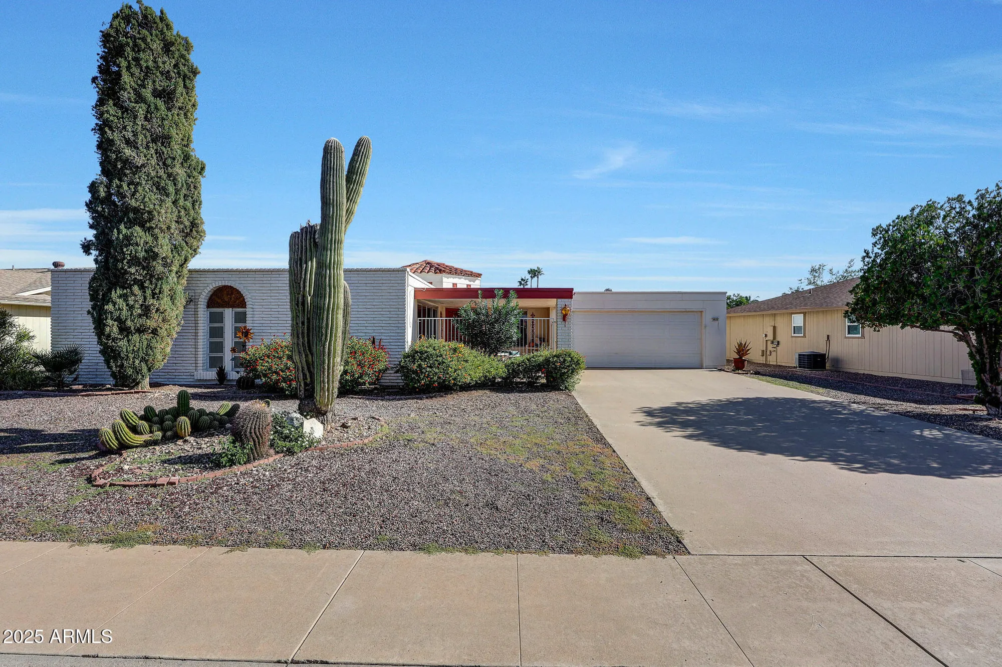 Property Slideshow image 6 of 63 | 9533 w cedar hill cir, Sun City, AZ, 85351