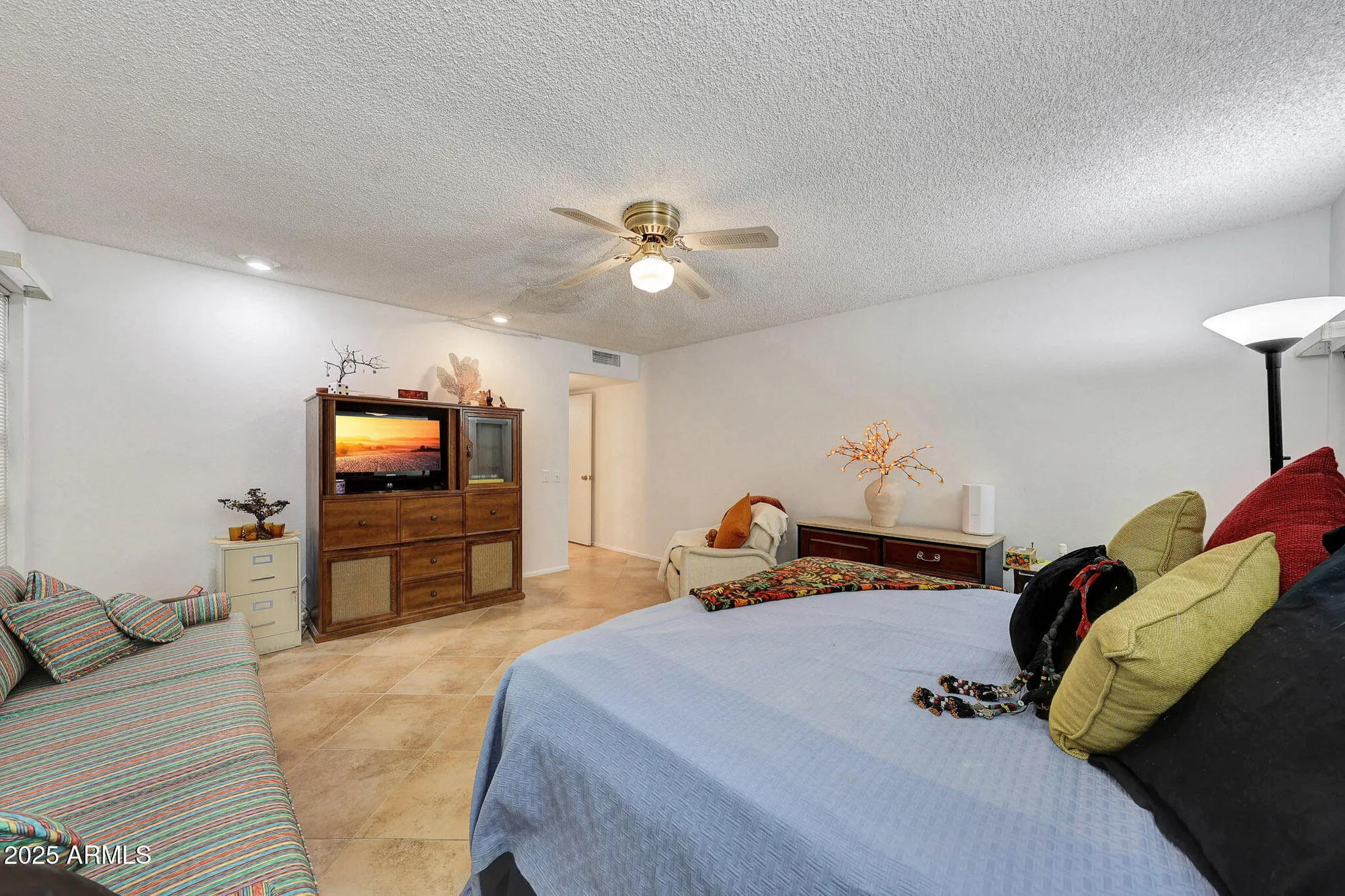 Property Slideshow image 33 of 63 | 9533 w cedar hill cir, Sun City, AZ, 85351