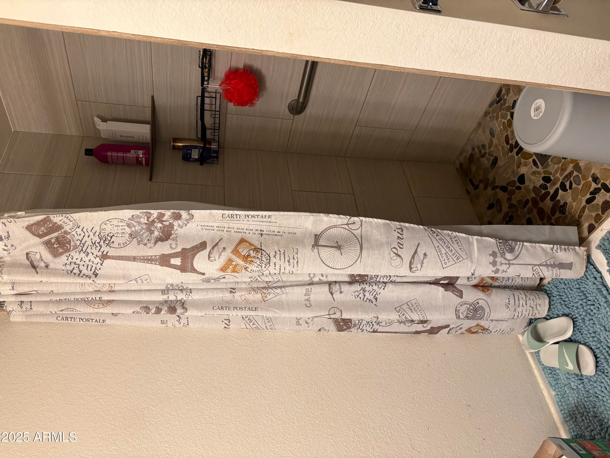 Property Slideshow image 10 of 18 | 8056 e kiva ave, Mesa, AZ, 85209