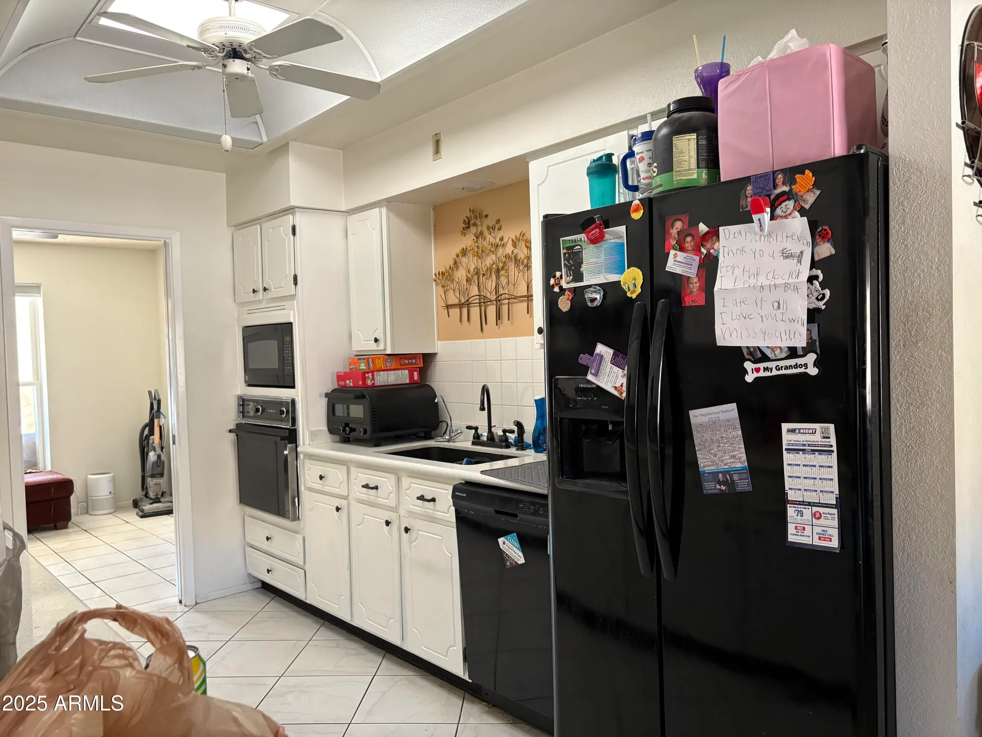 Property Slideshow image 15 of 18 | 8056 e kiva ave, Mesa, AZ, 85209