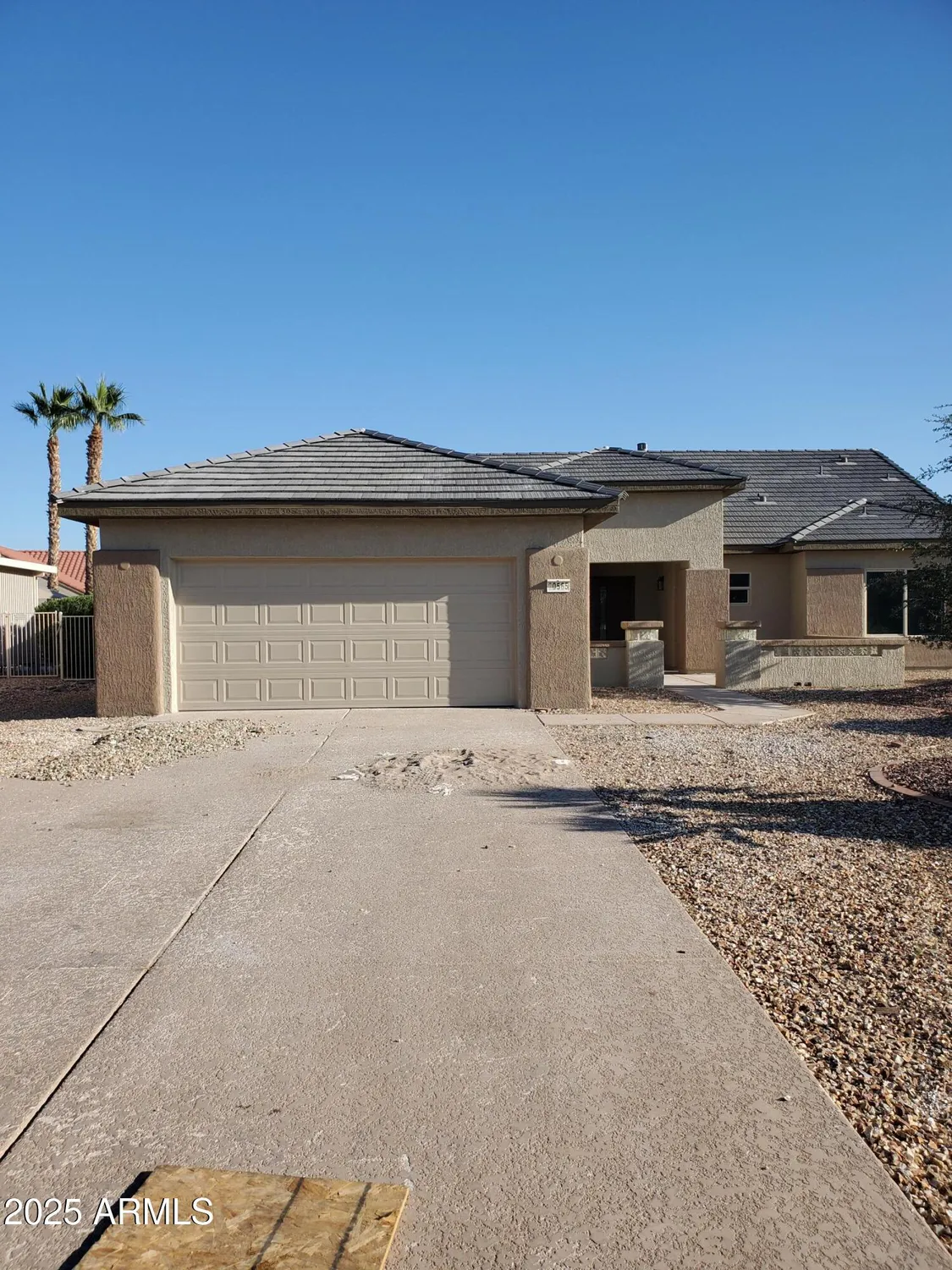 Property Slideshow image 2 of 33 | 20565 n garden ct, Surprise, AZ, 85374