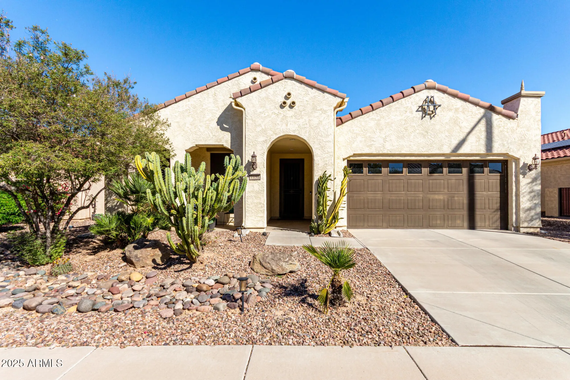 Property Slideshow image 1 of 61 | 7152 w merriweather way, Florence, AZ, 85132