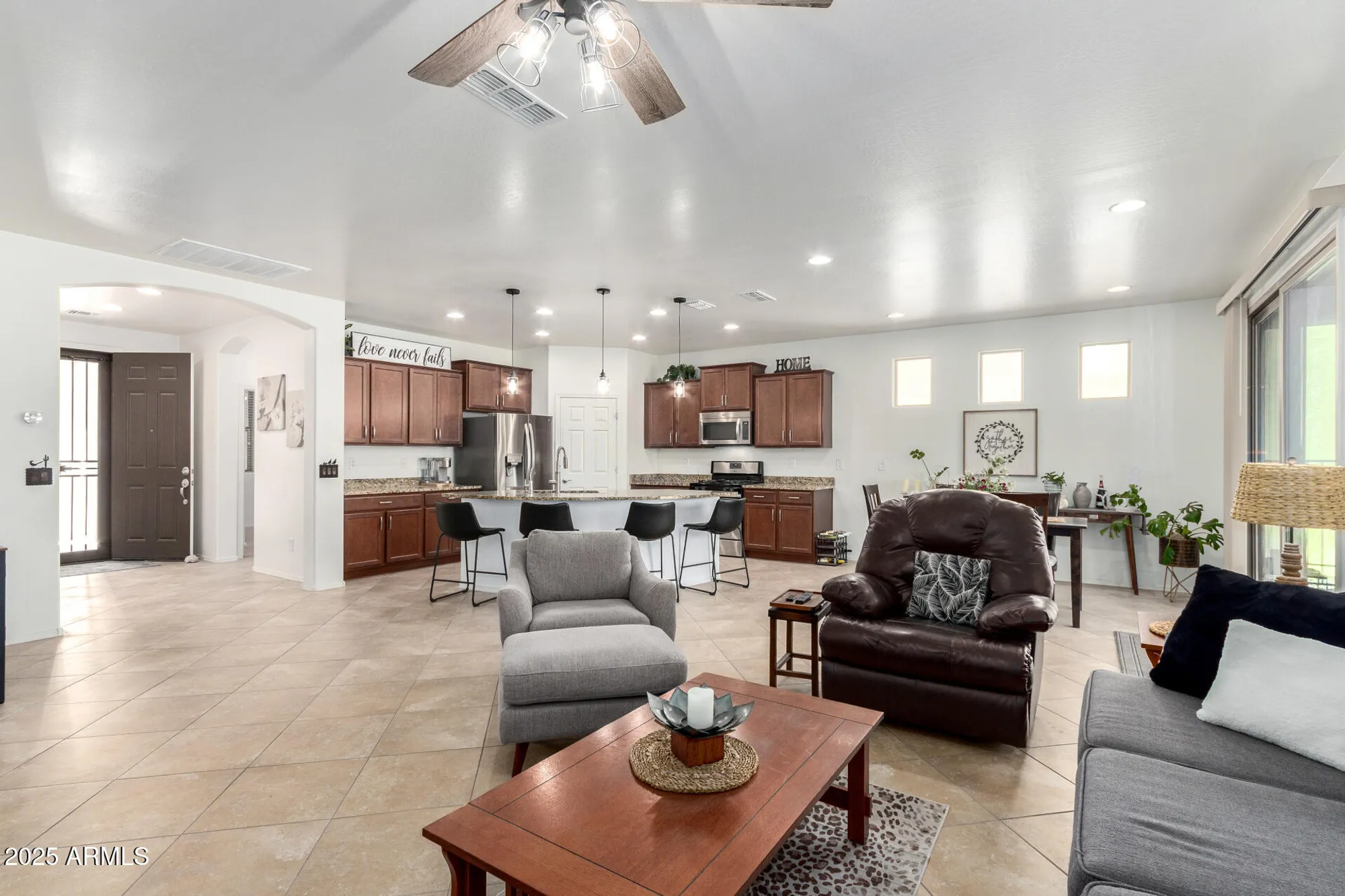 Property Slideshow image 9 of 61 | 7152 w merriweather way, Florence, AZ, 85132