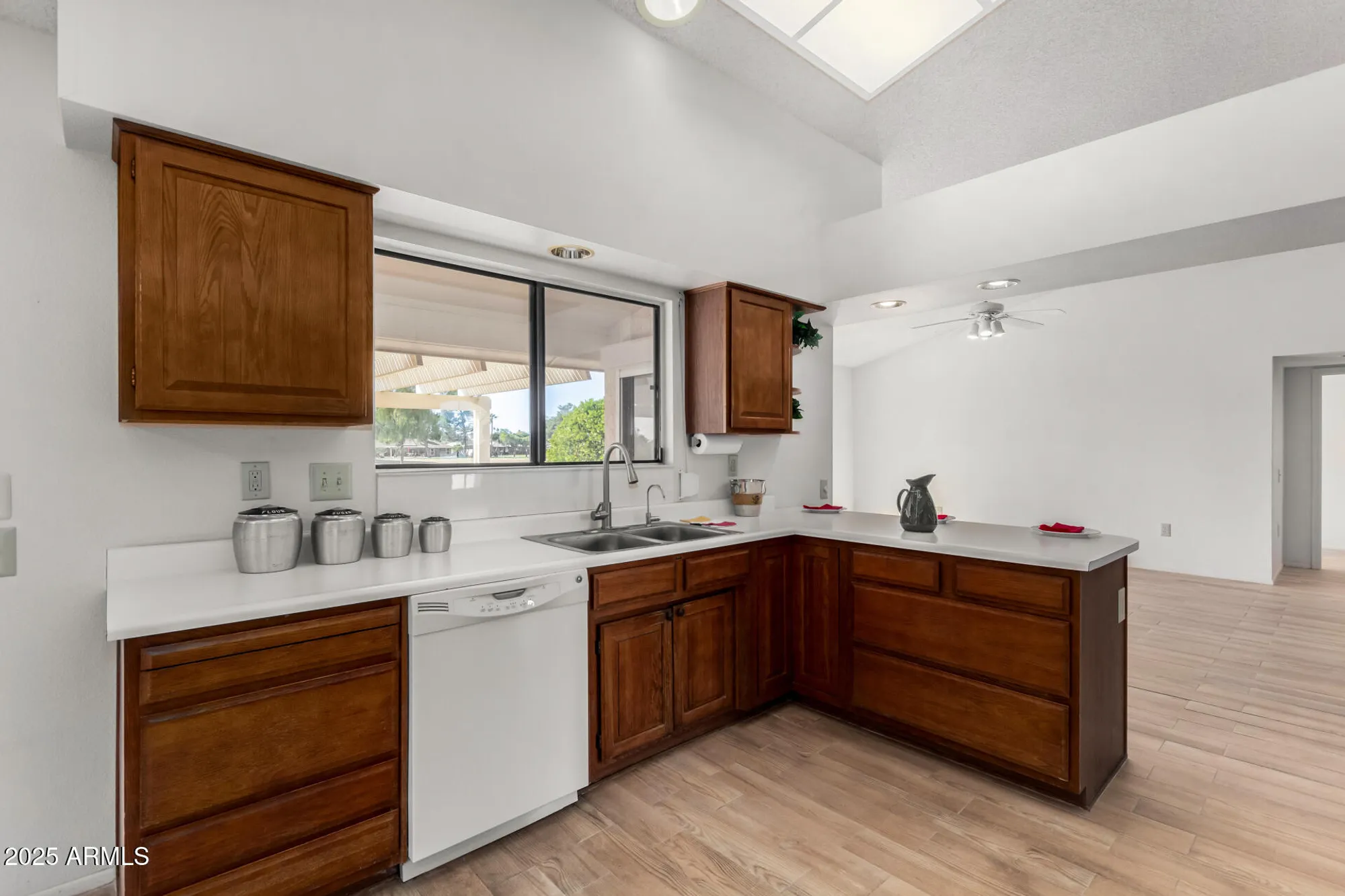 Property Slideshow image 16 of 40 | 21214 n 124th ave, Sun City West, AZ, 85375