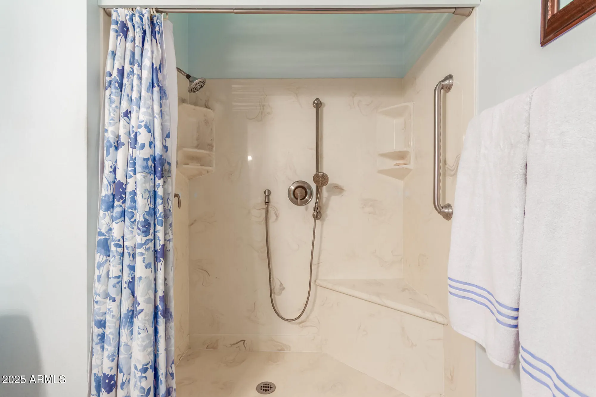 Property Slideshow image 15 of 23 | 12510 w flagstone dr, Sun City West, AZ, 85375