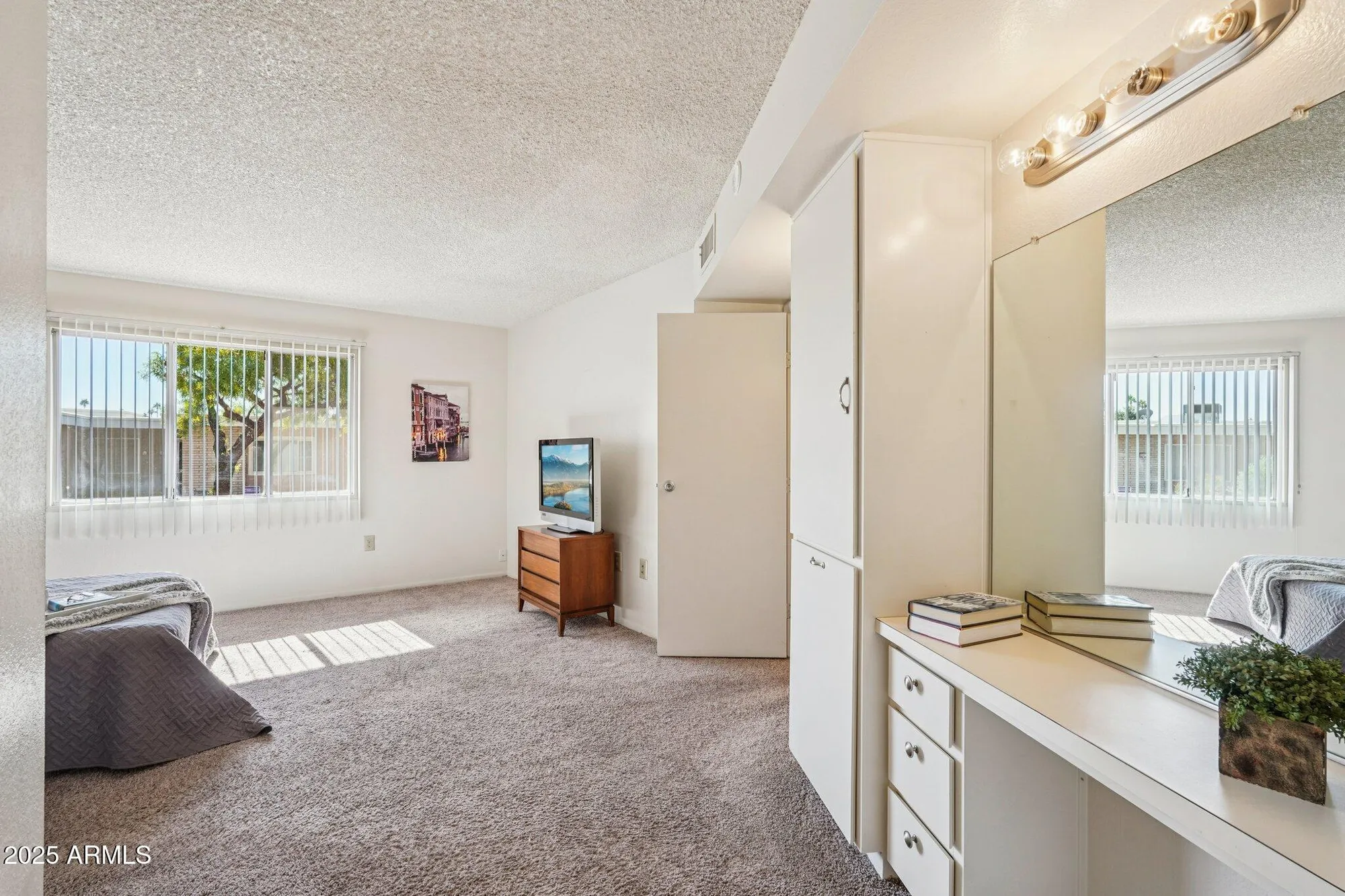 Property Slideshow image 25 of 50 | 13670 n 108th dr, Sun City, AZ, 85351