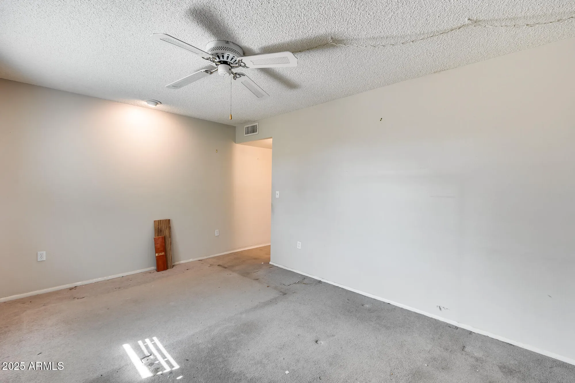 Property Slideshow image 16 of 39 | 11113 w tiffany ct, Sun City, AZ, 85351