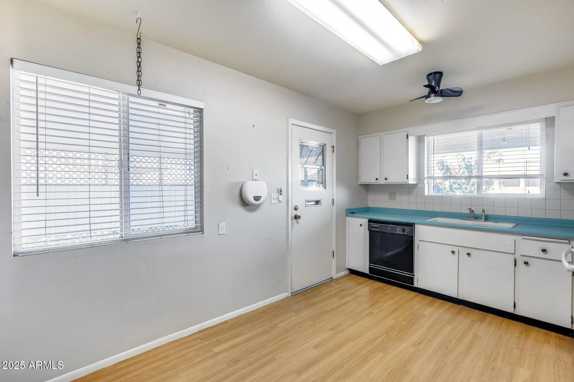 Property Slideshow image 28 of 39 | 11113 w tiffany ct, Sun City, AZ, 85351