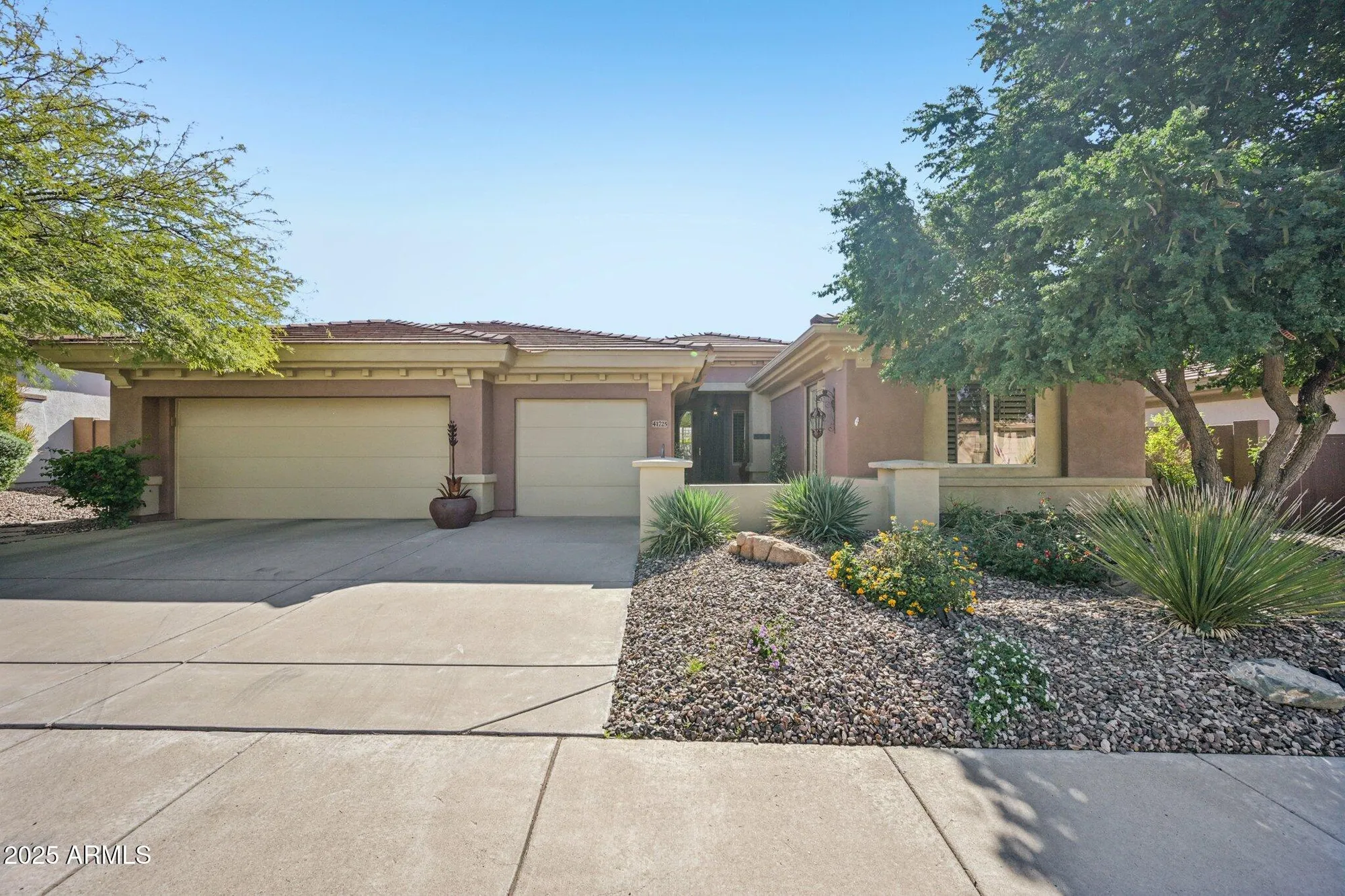 Property Slideshow image 1 of 61 | 41725 n golf crest rd, Anthem, AZ, 85086