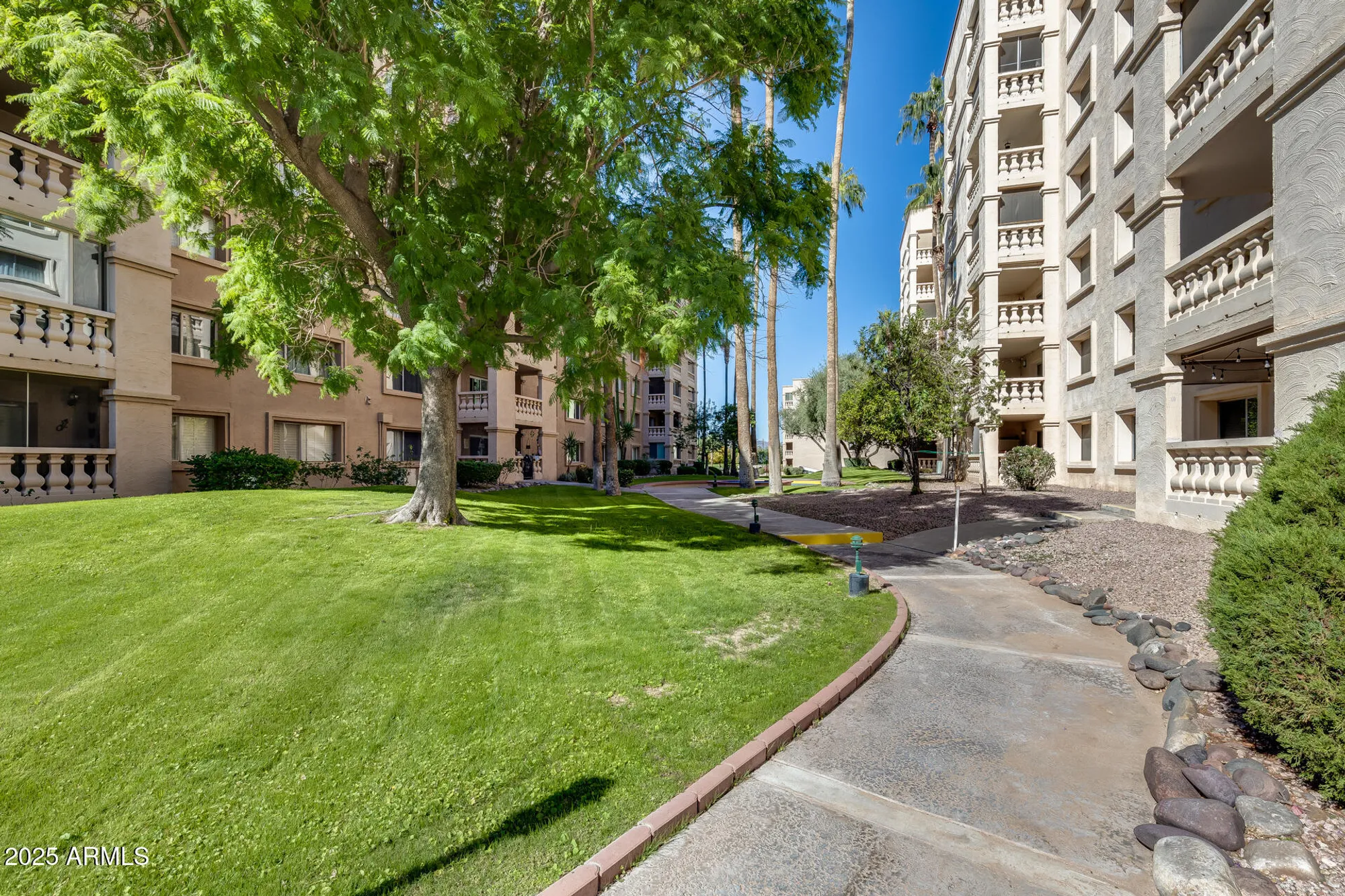 Property Slideshow image 5 of 52 | 7820 e camelback rd unit 211, Scottsdale, AZ, 85251