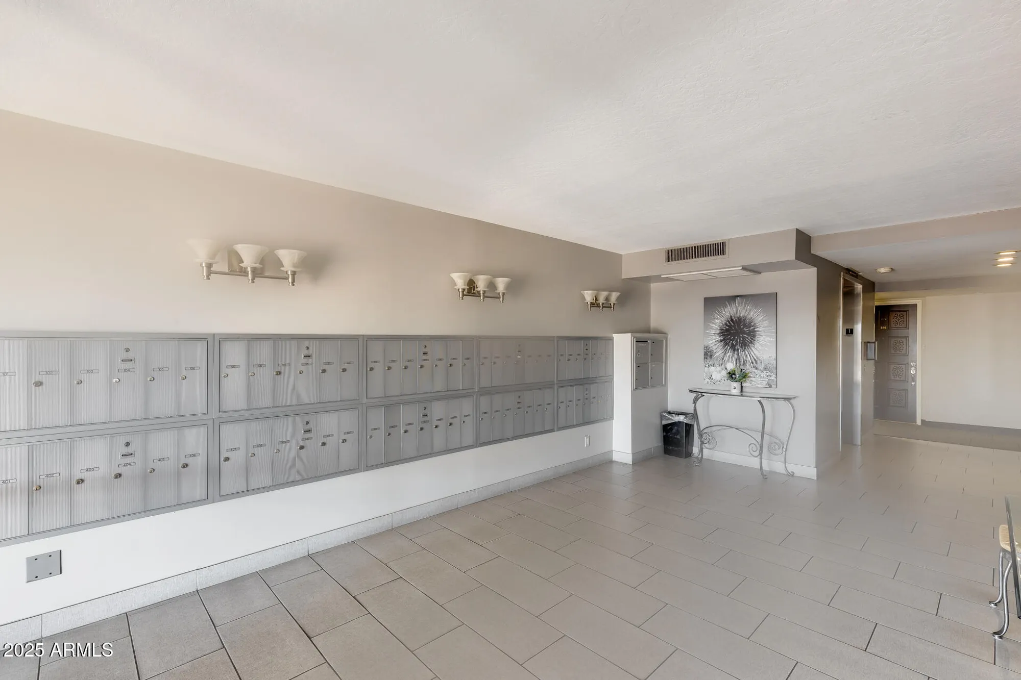 Property Slideshow image 16 of 52 | 7820 e camelback rd unit 211, Scottsdale, AZ, 85251