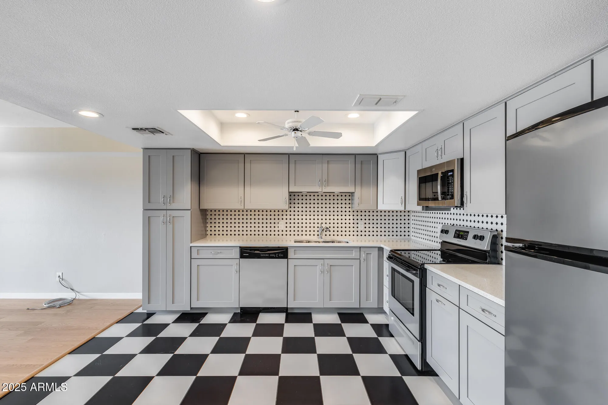 Property Slideshow image 20 of 52 | 7820 e camelback rd unit 211, Scottsdale, AZ, 85251