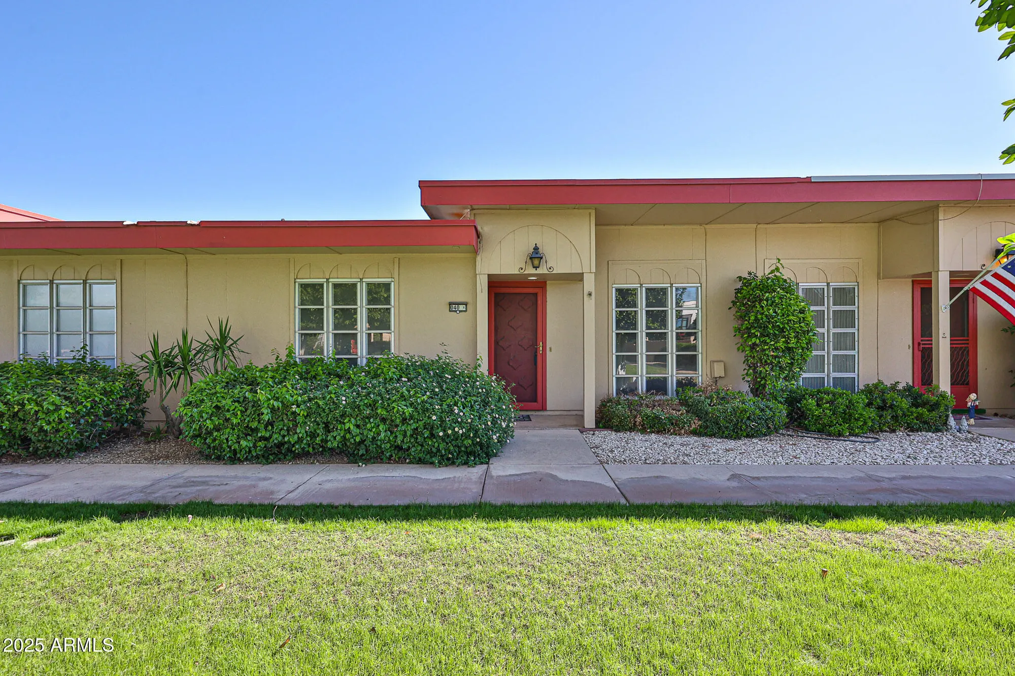 Property Slideshow image 1 of 30 | 10040 w royal oak rd b, Sun City, AZ, 85351