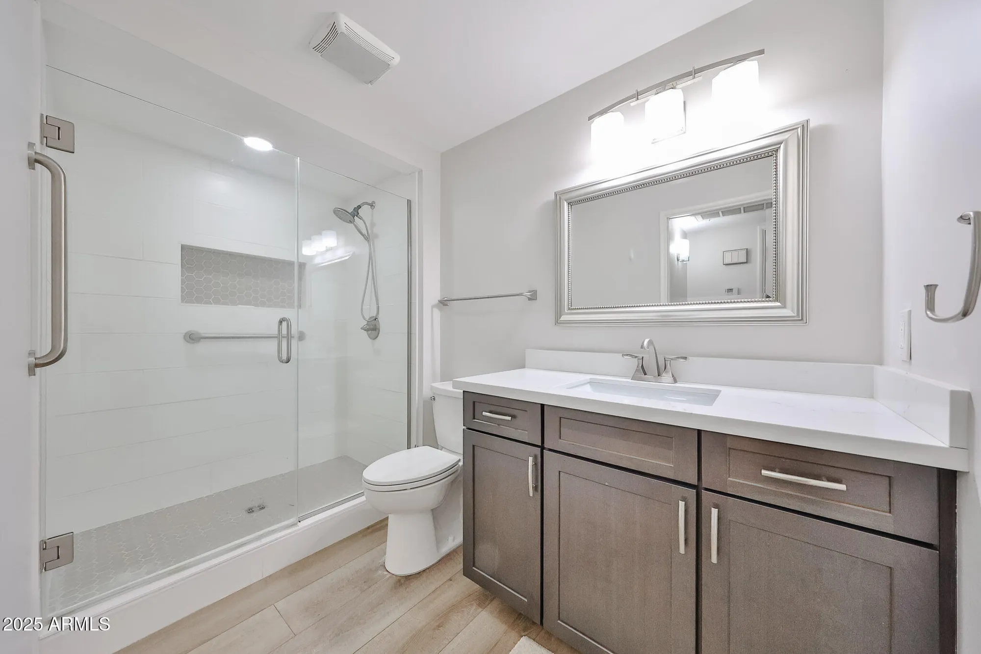 Property Slideshow image 6 of 30 | 10040 w royal oak rd b, Sun City, AZ, 85351