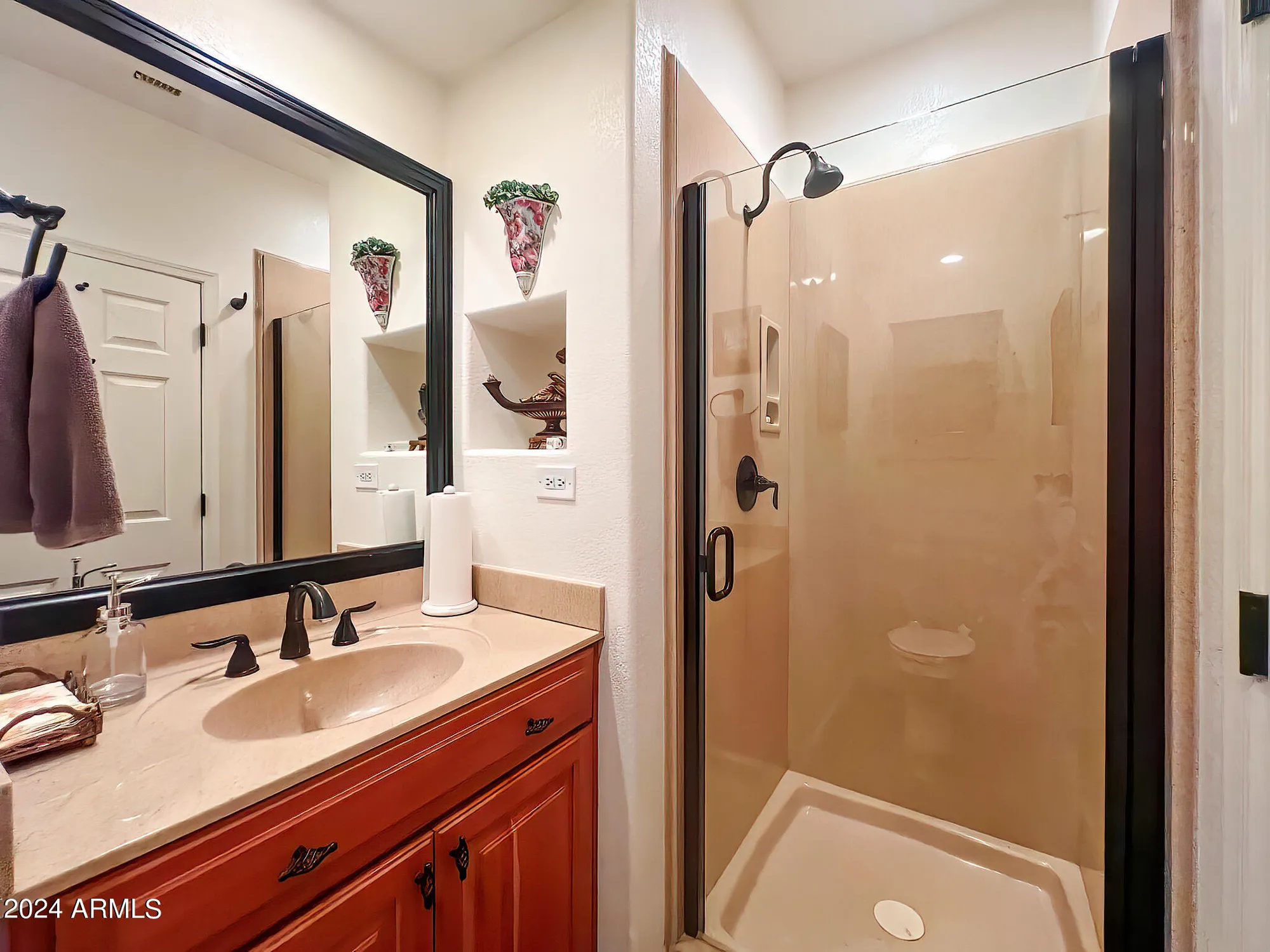 Property Slideshow image 13 of 50 | 9121 e crystal dr, Sun Lakes, AZ, 85248