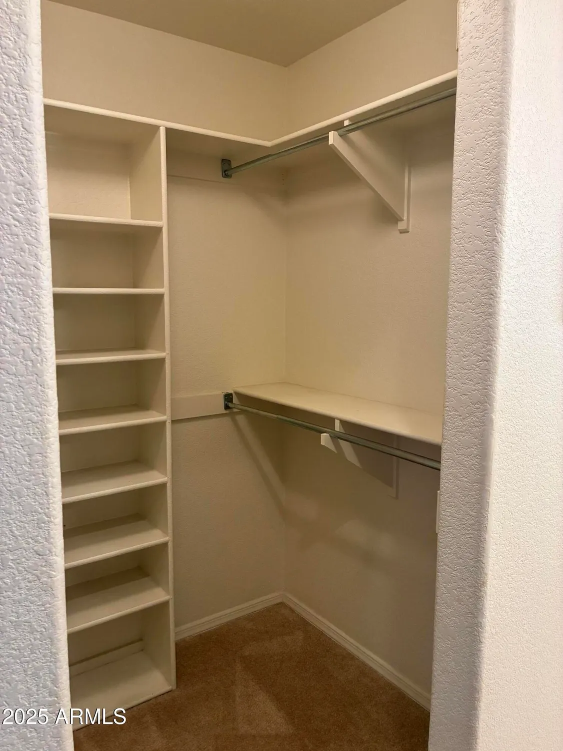 Property Slideshow image 16 of 40 | 11434 e monte cir, Mesa, AZ, 85209