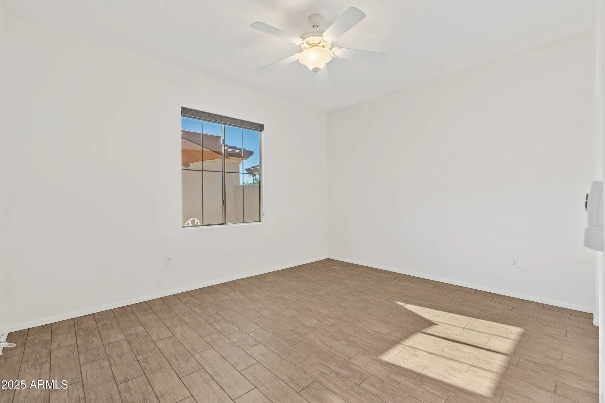 Property Slideshow image 20 of 39 | 20166 n rawhide way, Surprise, AZ, 85387