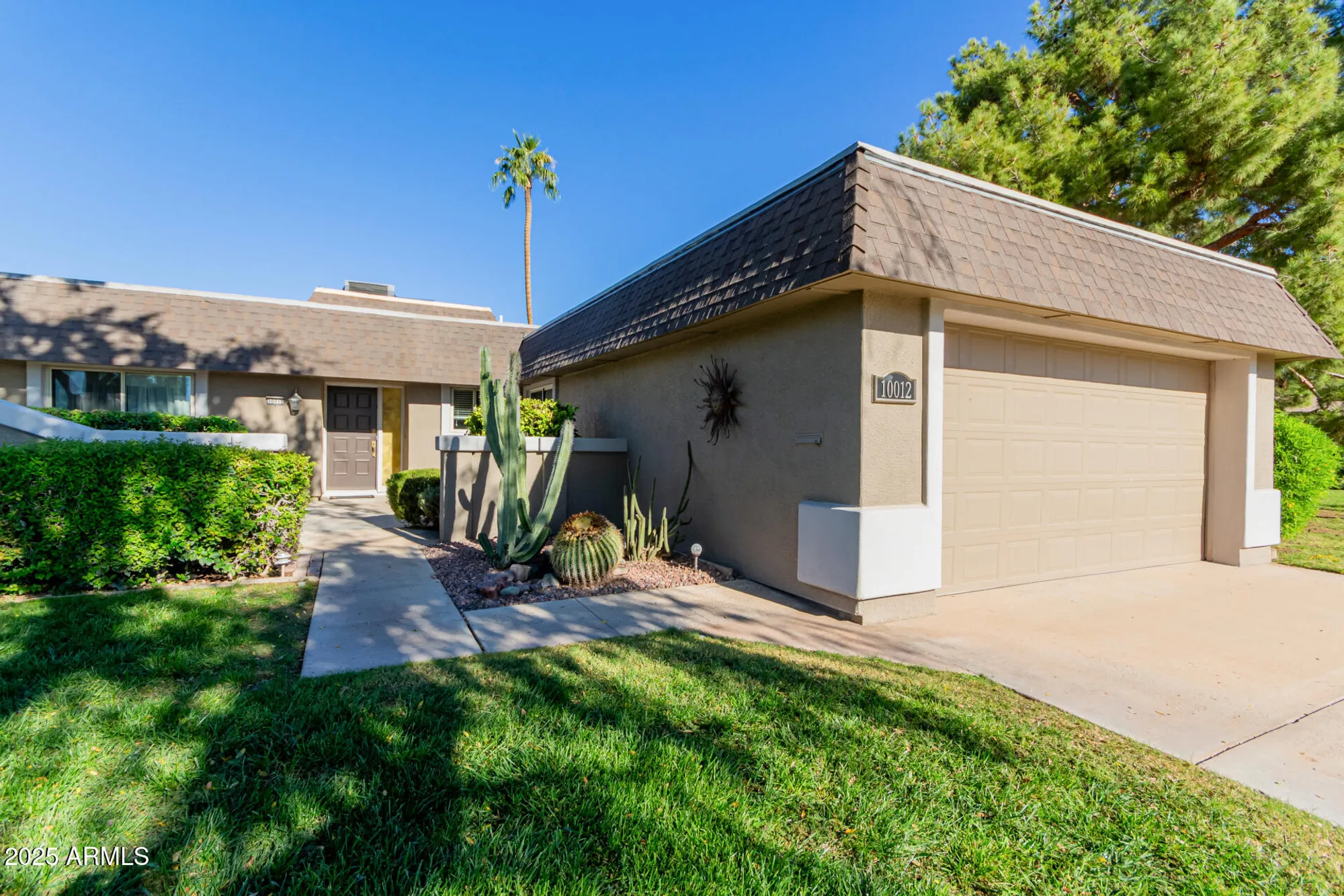 Property Slideshow image 6 of 37 | 10012 w bolivar dr, Sun City, AZ, 85351