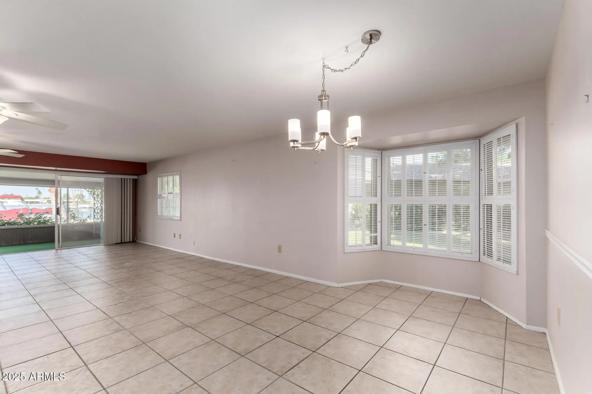 Property Slideshow image 12 of 37 | 10012 w bolivar dr, Sun City, AZ, 85351