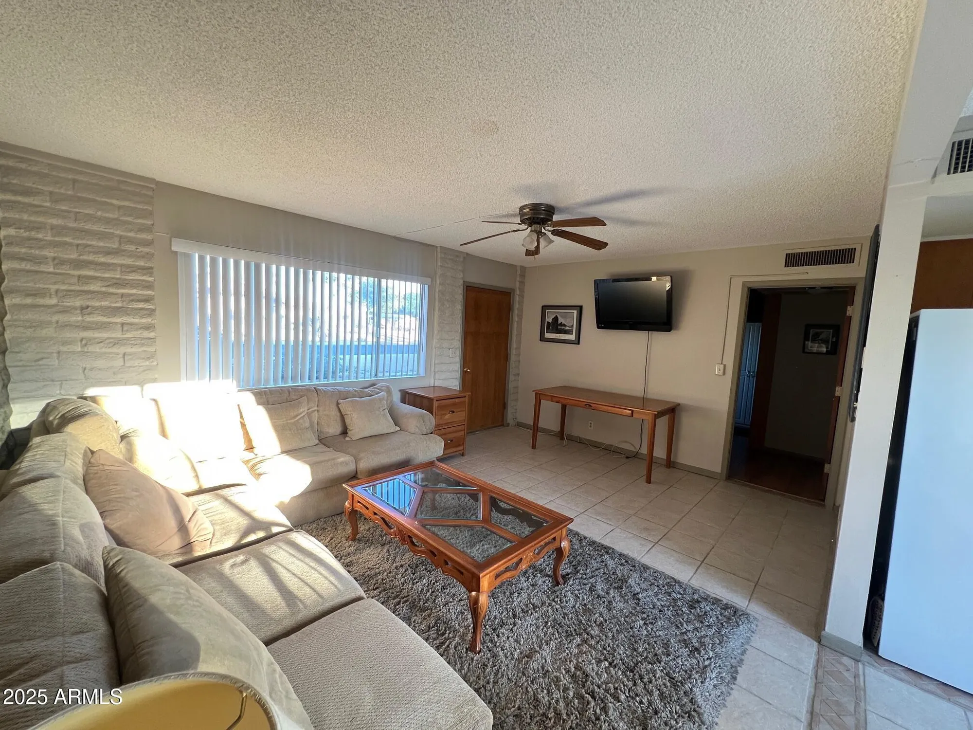 Property Slideshow image 6 of 12 | 5518 e lindstrom ln 6b, Mesa, AZ, 85215