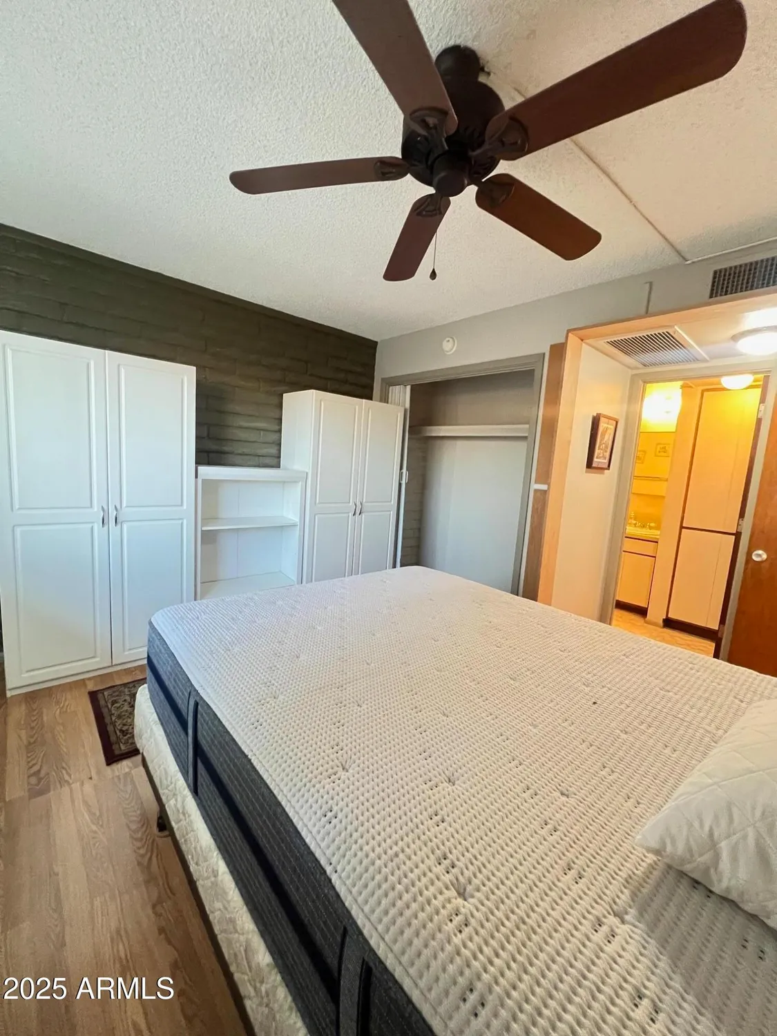 Property Slideshow image 12 of 12 | 5518 e lindstrom ln 6b, Mesa, AZ, 85215