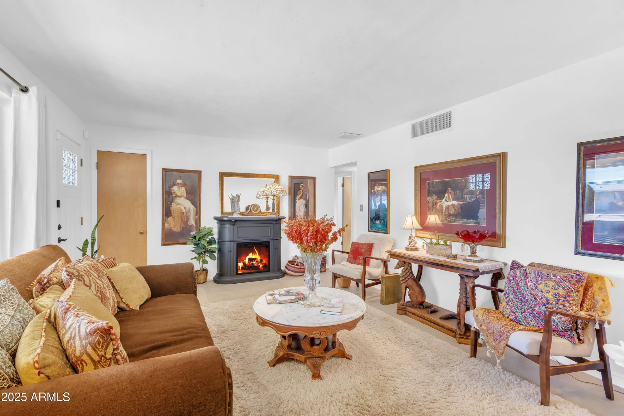 Property Slideshow image 3 of 45 | 5480 e akron st, Mesa, AZ, 85205