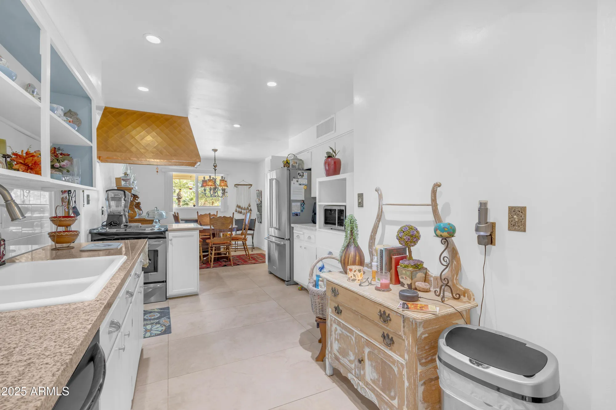 Property Slideshow image 13 of 45 | 5480 e akron st, Mesa, AZ, 85205