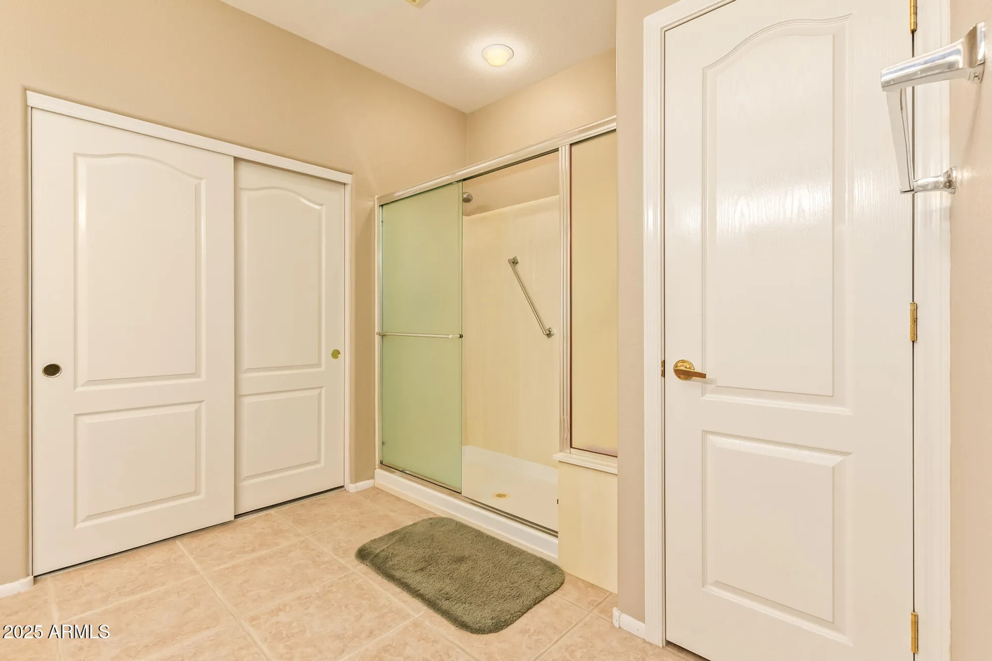 Property Slideshow image 19 of 31 | 15829 w bridgewood dr, Surprise, AZ, 85374