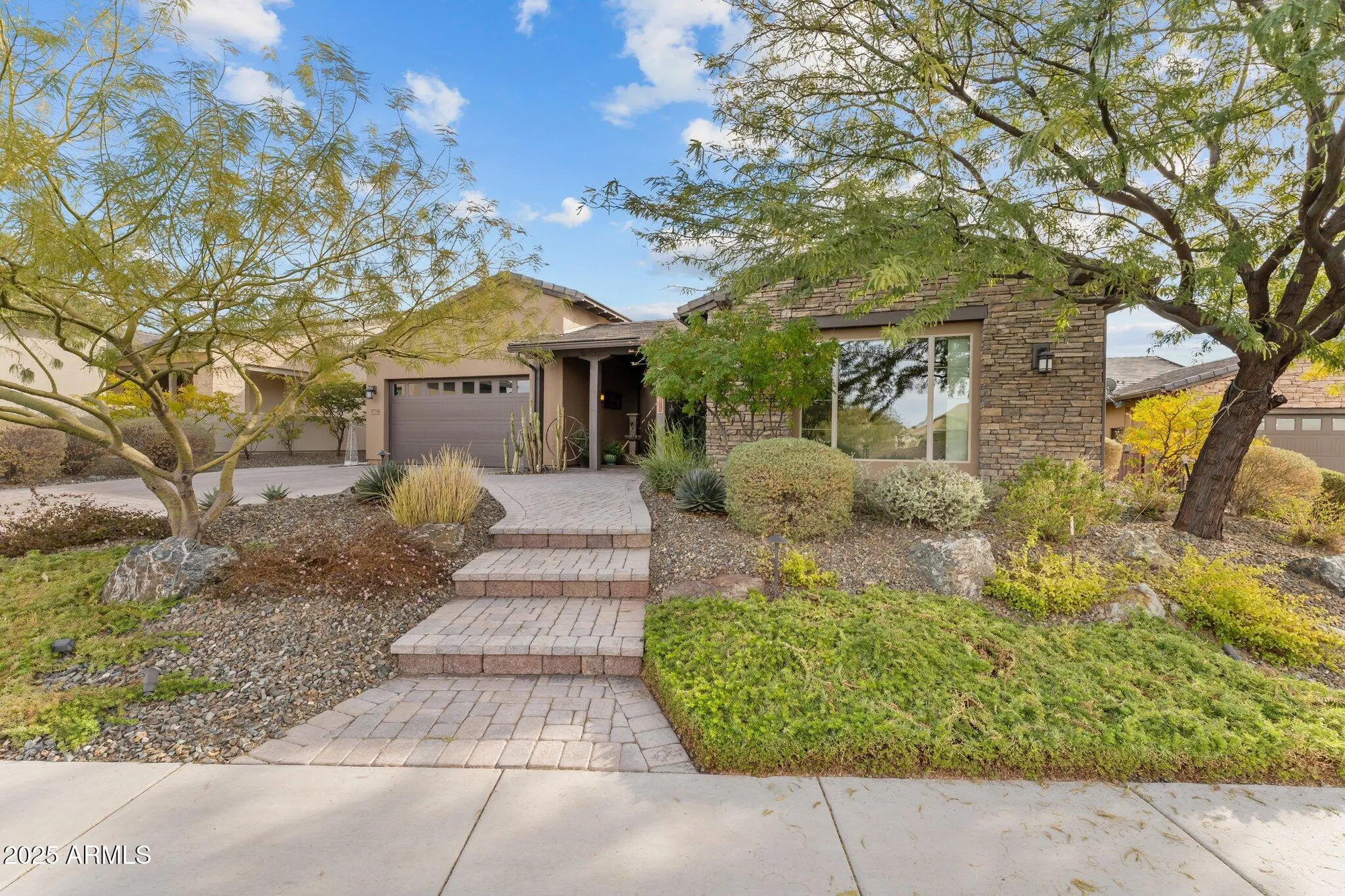 Property Slideshow image 1 of 58 | 3735 gold ridge rd, Wickenburg, AZ, 85390