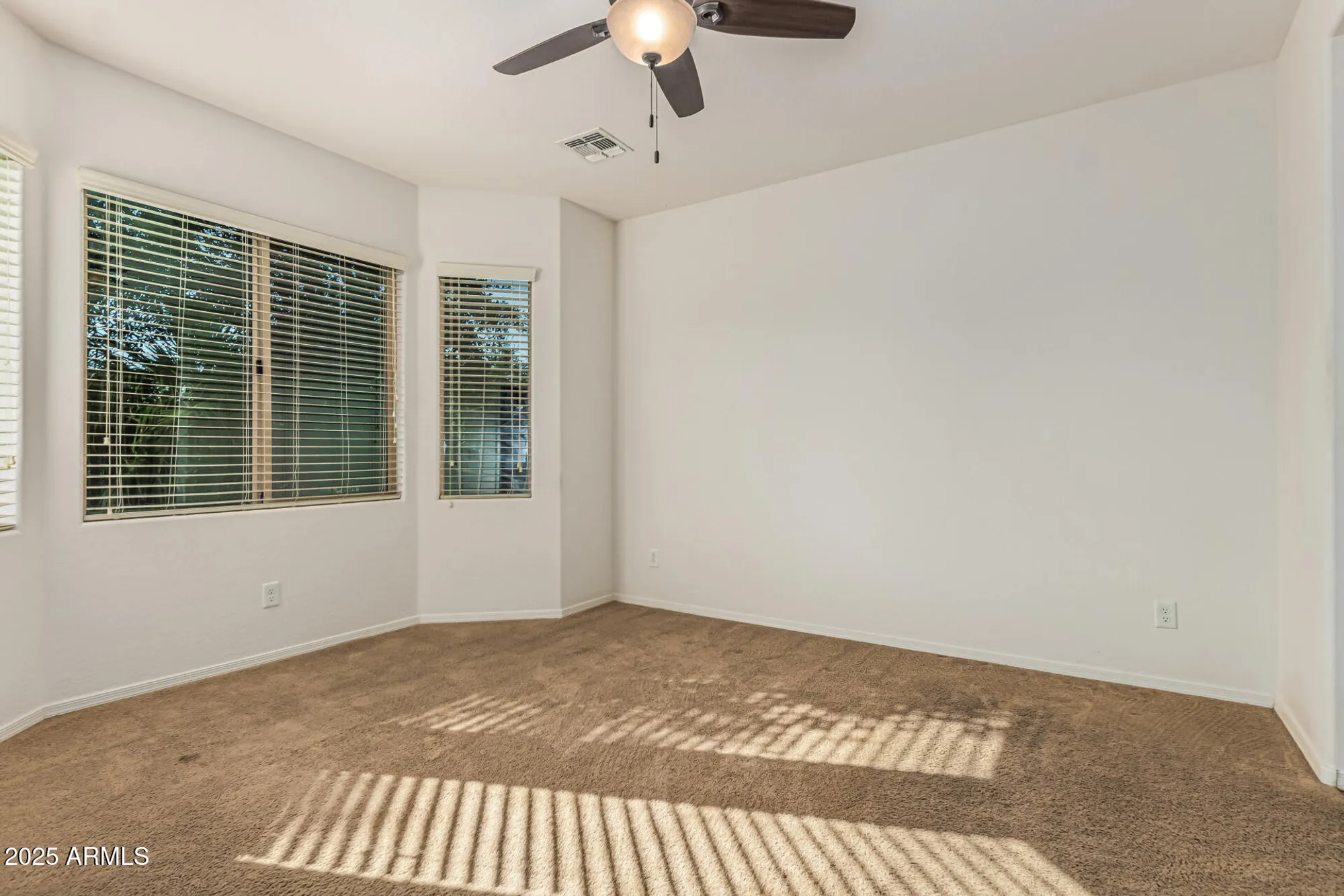 Property Slideshow image 14 of 50 | 20104 n geyser dr, Maricopa, AZ, 85138