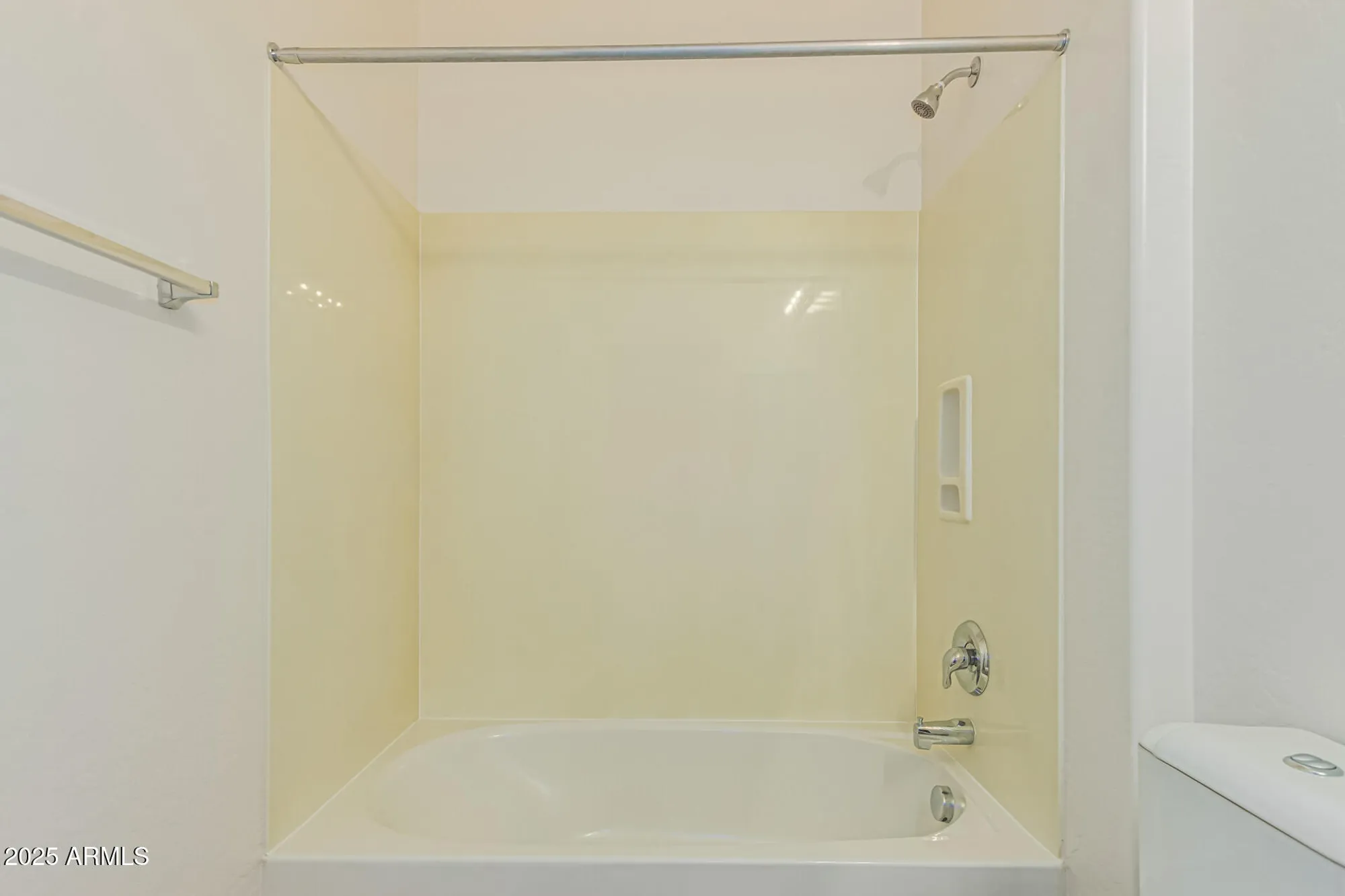 Property Slideshow image 22 of 50 | 20104 n geyser dr, Maricopa, AZ, 85138