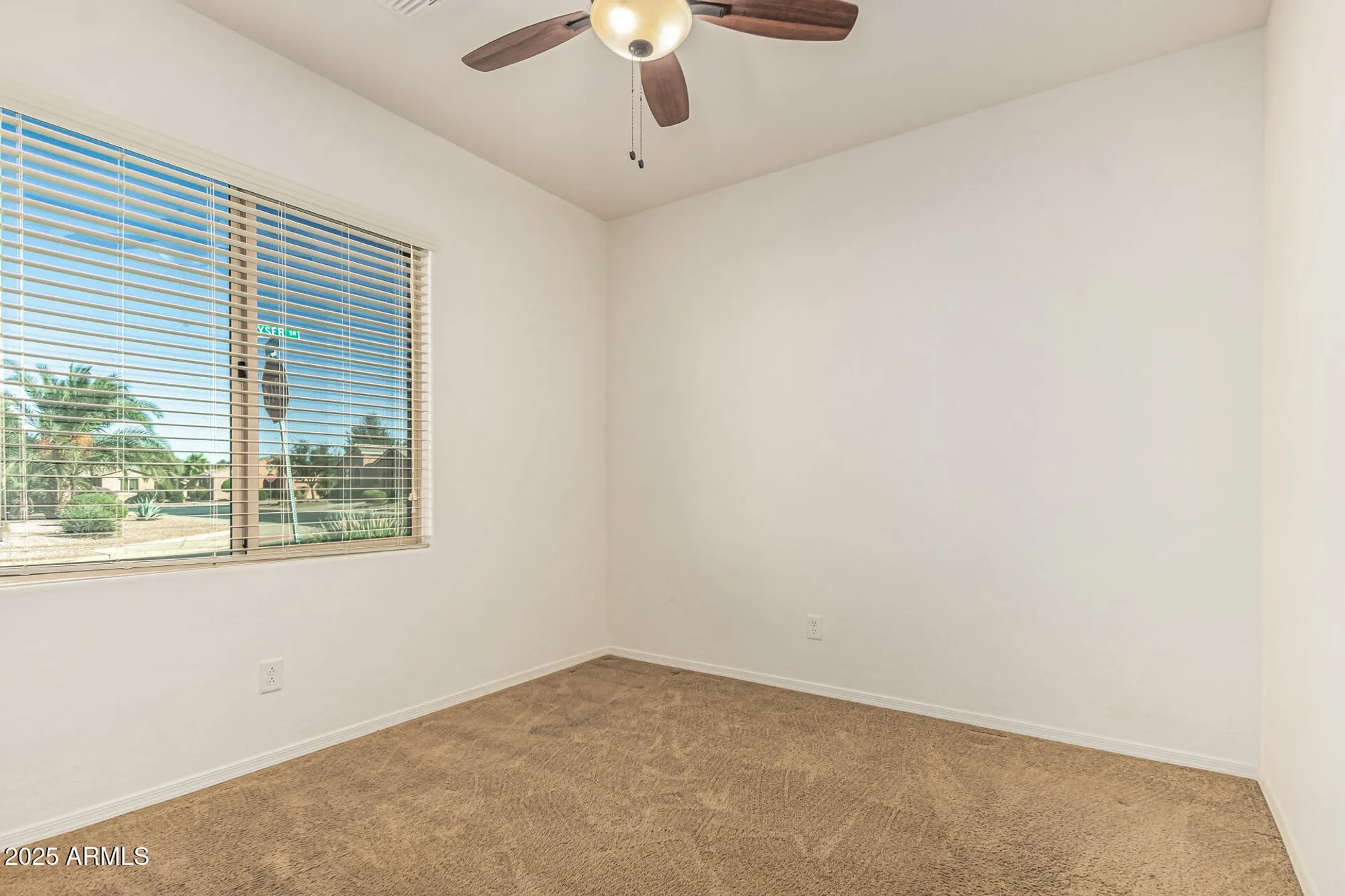 Property Slideshow image 19 of 50 | 20104 n geyser dr, Maricopa, AZ, 85138