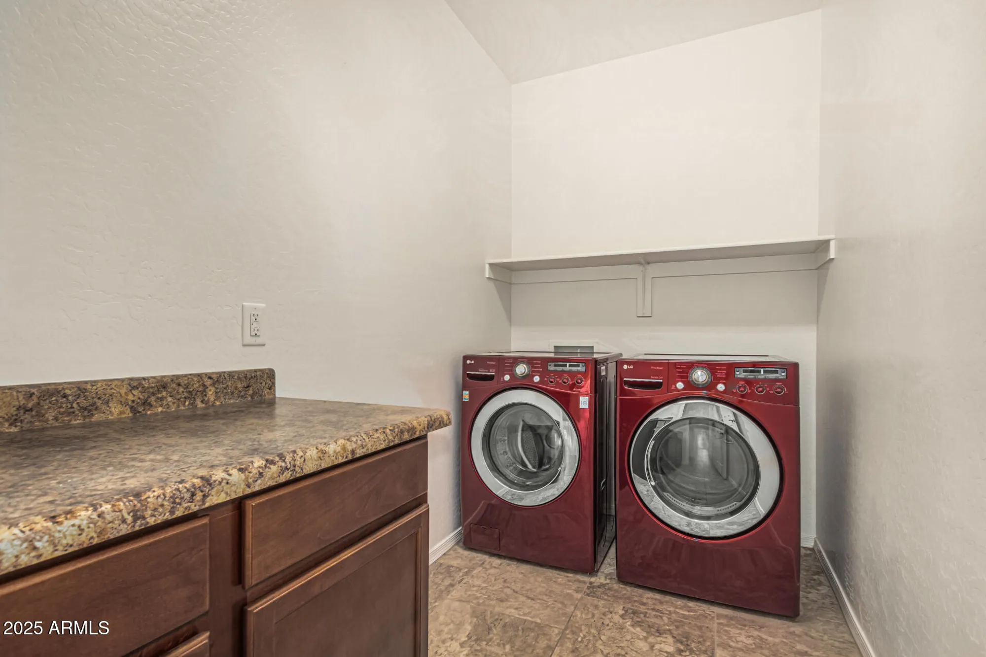 Property Slideshow image 25 of 50 | 20104 n geyser dr, Maricopa, AZ, 85138