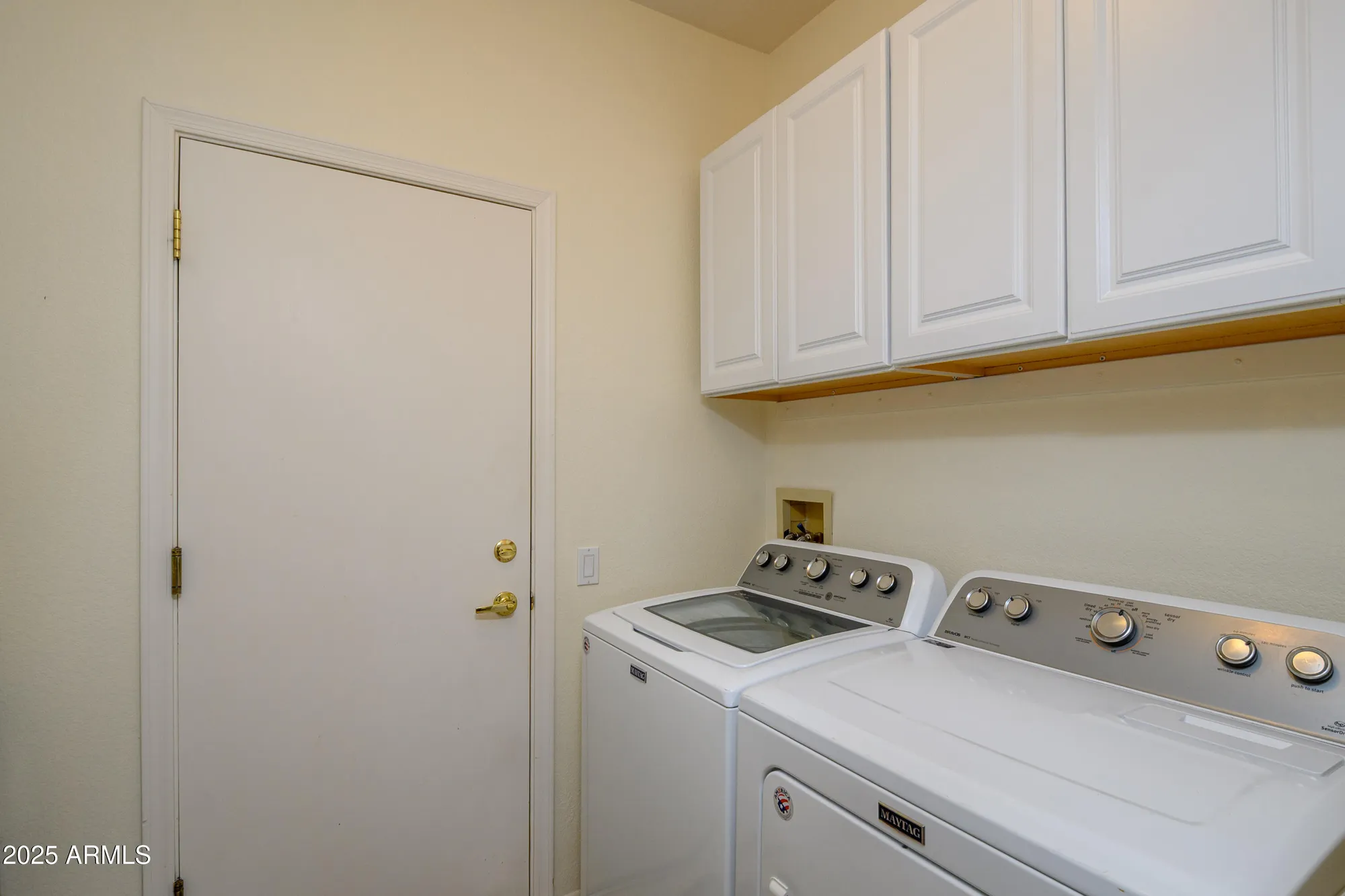 Property Slideshow image 20 of 27 | 16023 w wildflower dr, Surprise, AZ, 85374