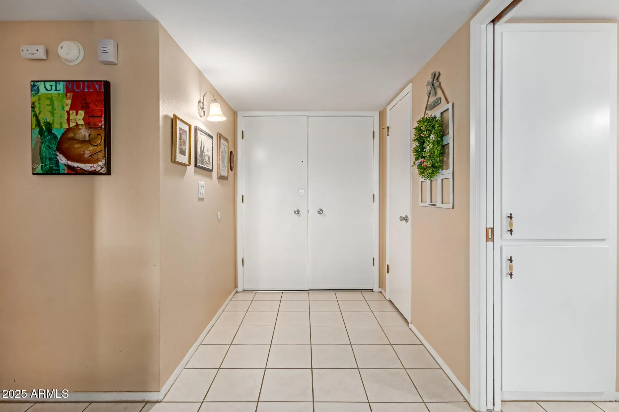 Property Slideshow image 3 of 27 | 10027 w tarrytown ave, Sun City, AZ, 85351