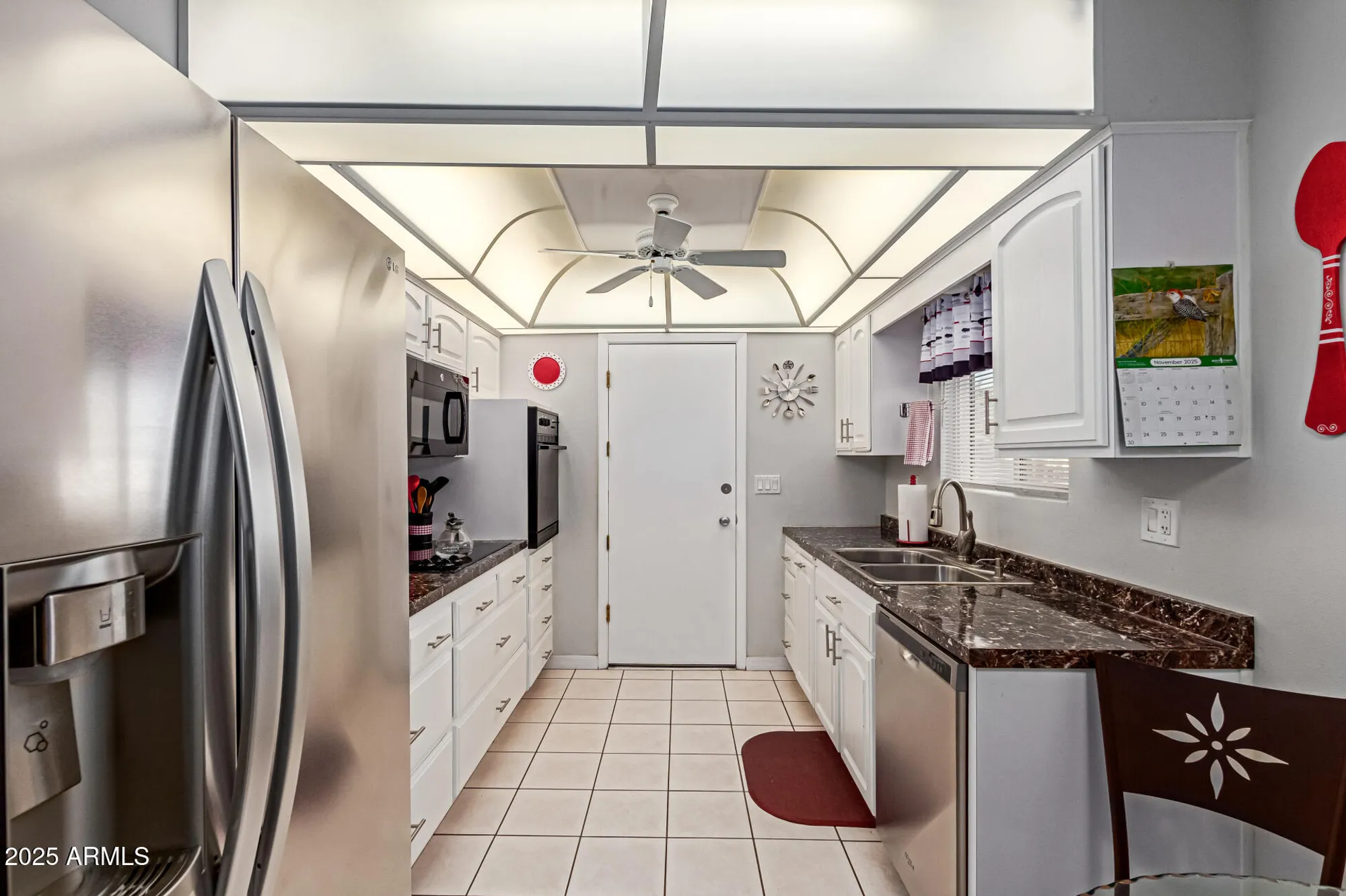 Property Slideshow image 8 of 27 | 10027 w tarrytown ave, Sun City, AZ, 85351