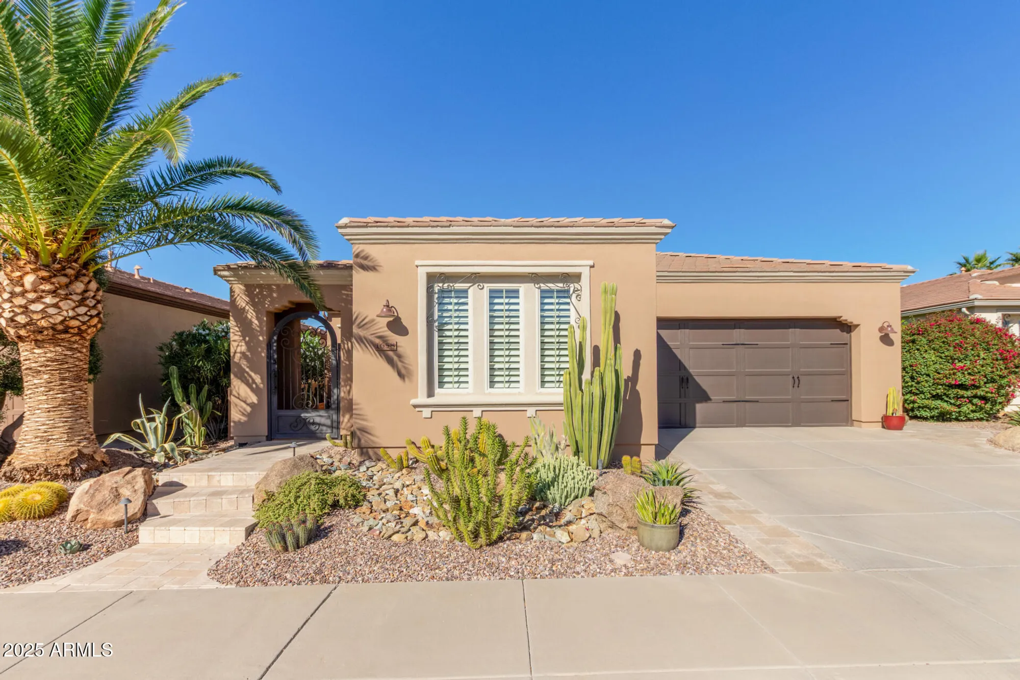 Property Slideshow image 1 of 40 | 1658 e azafran trl, Queen Creek, AZ, 85140
