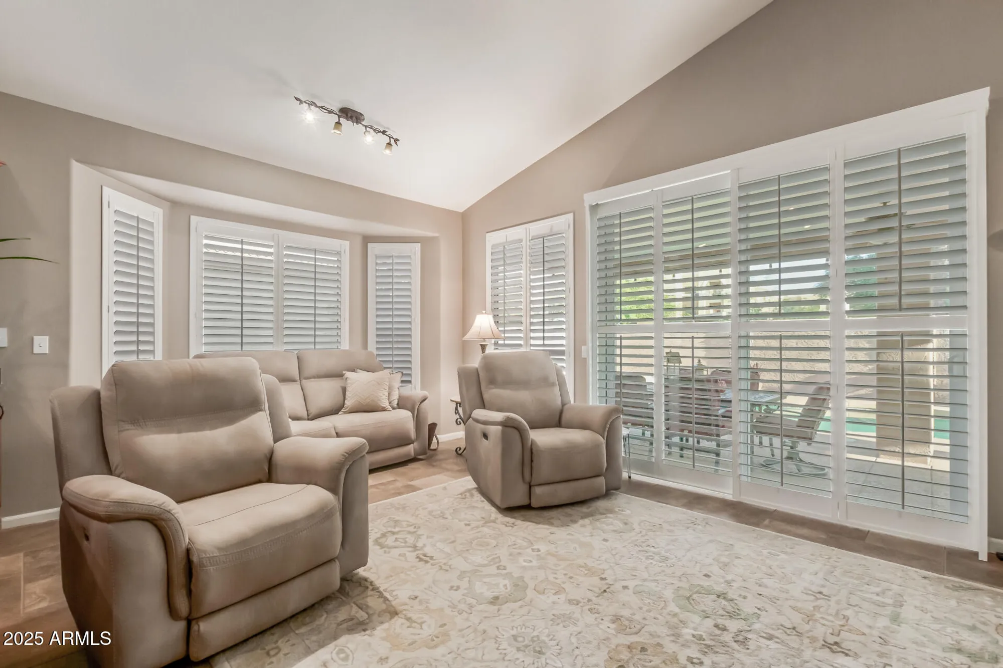 Property Slideshow image 10 of 32 | 9425 e nacoma dr, Sun Lakes, AZ, 85248