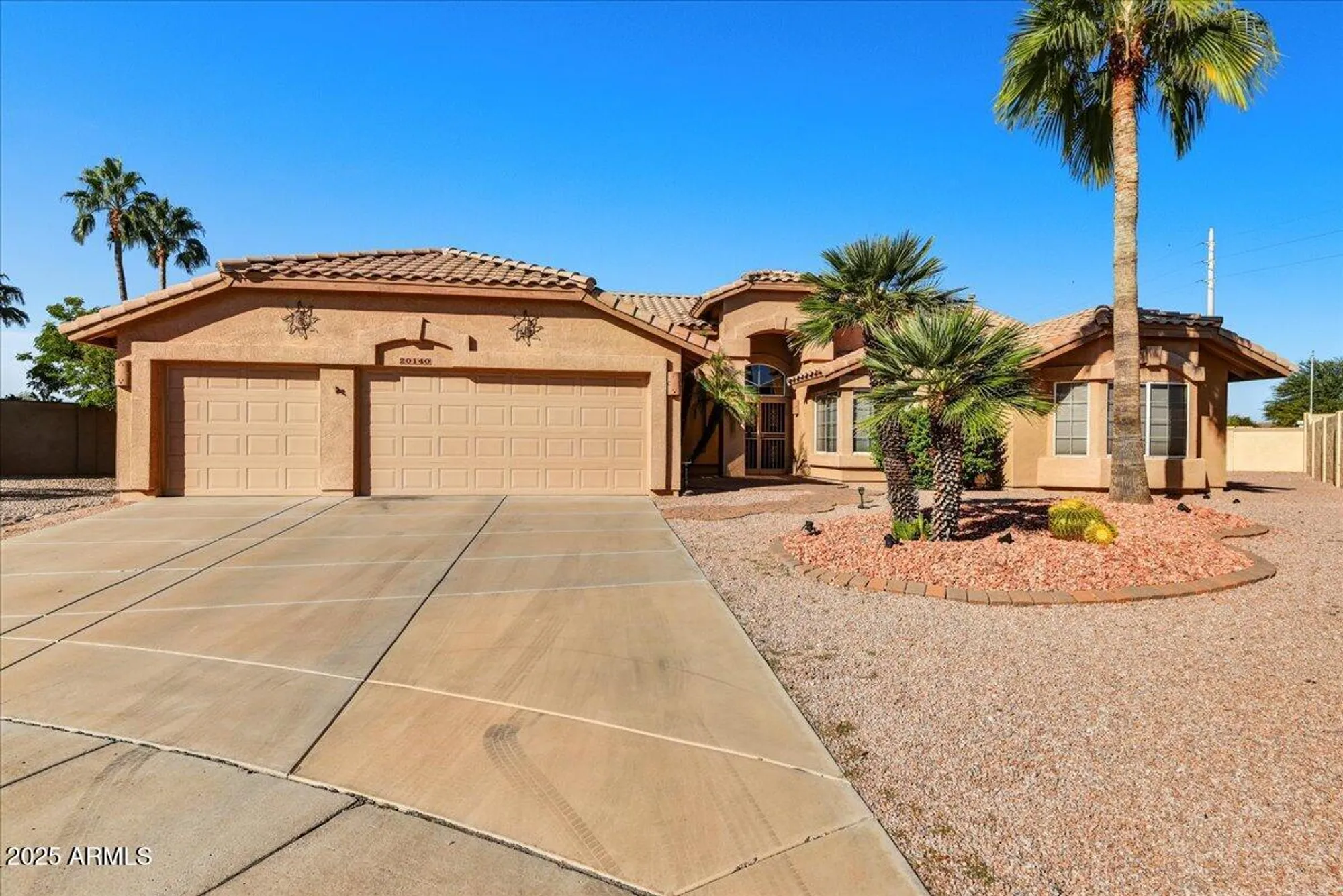 Property Slideshow image 1 of 25 | 20140 n 87th dr, Peoria, AZ, 85382