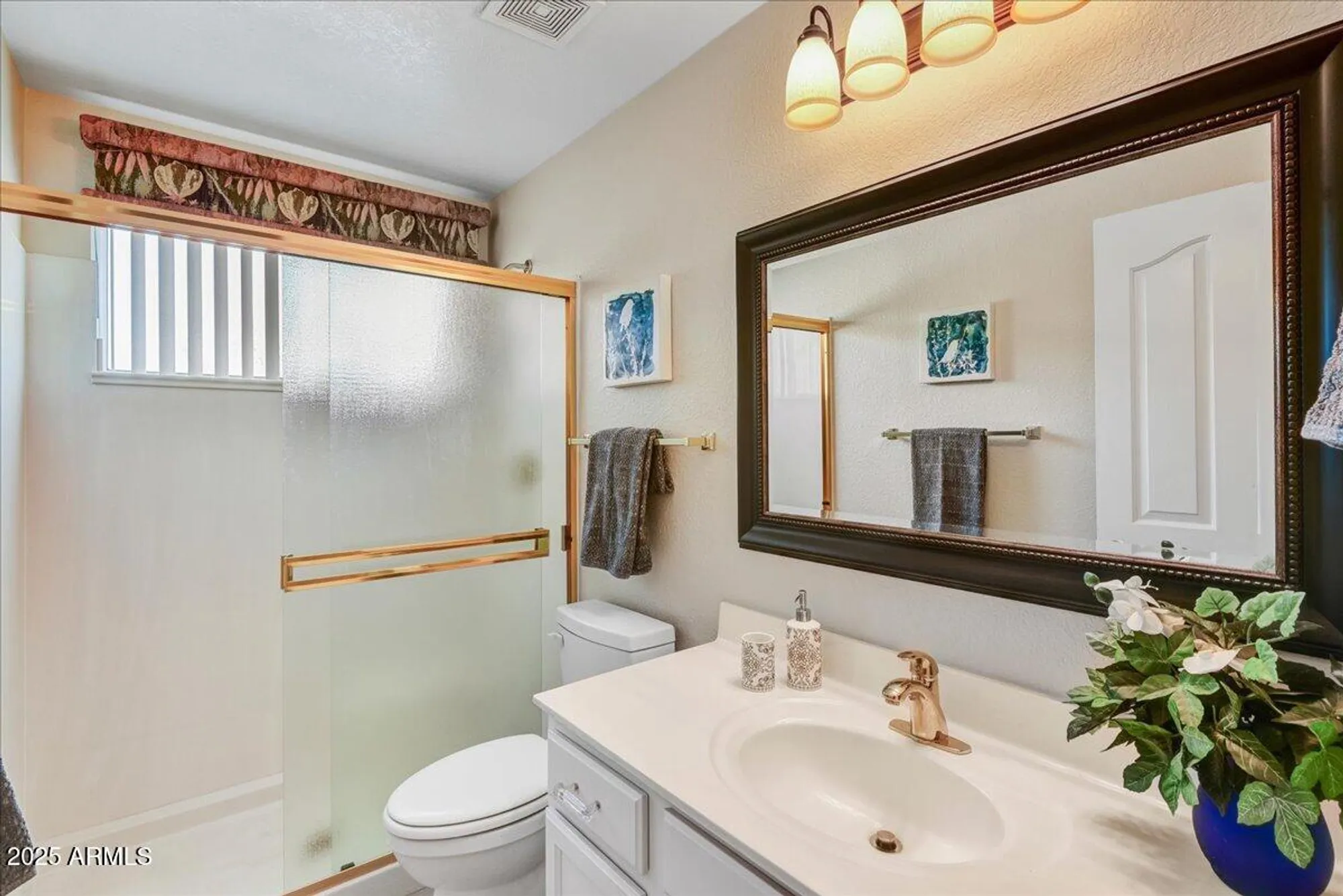 Property Slideshow image 12 of 25 | 20140 n 87th dr, Peoria, AZ, 85382