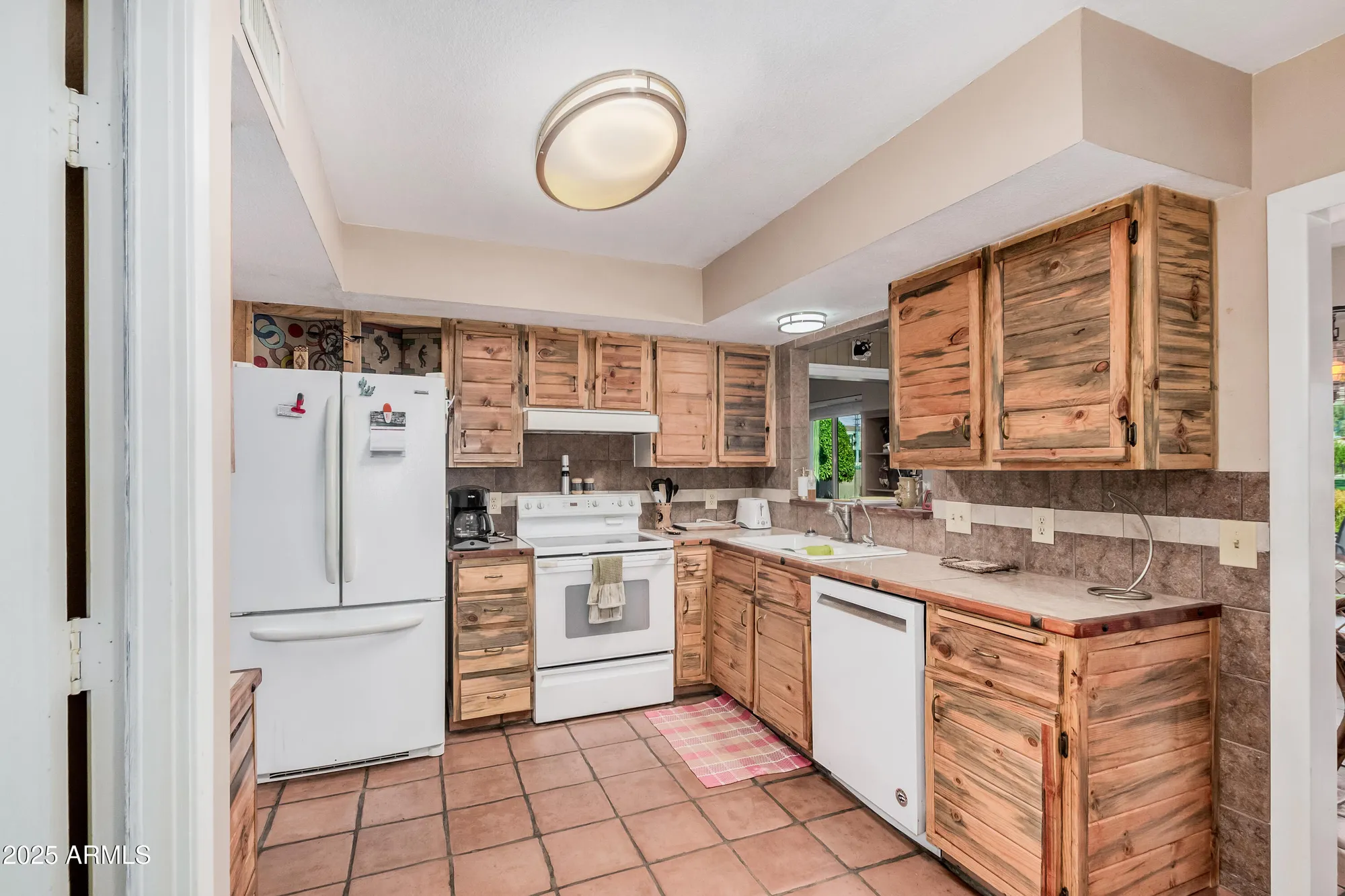 Property Slideshow image 21 of 90 | 25237 s lakeway dr, Sun Lakes, AZ, 85248