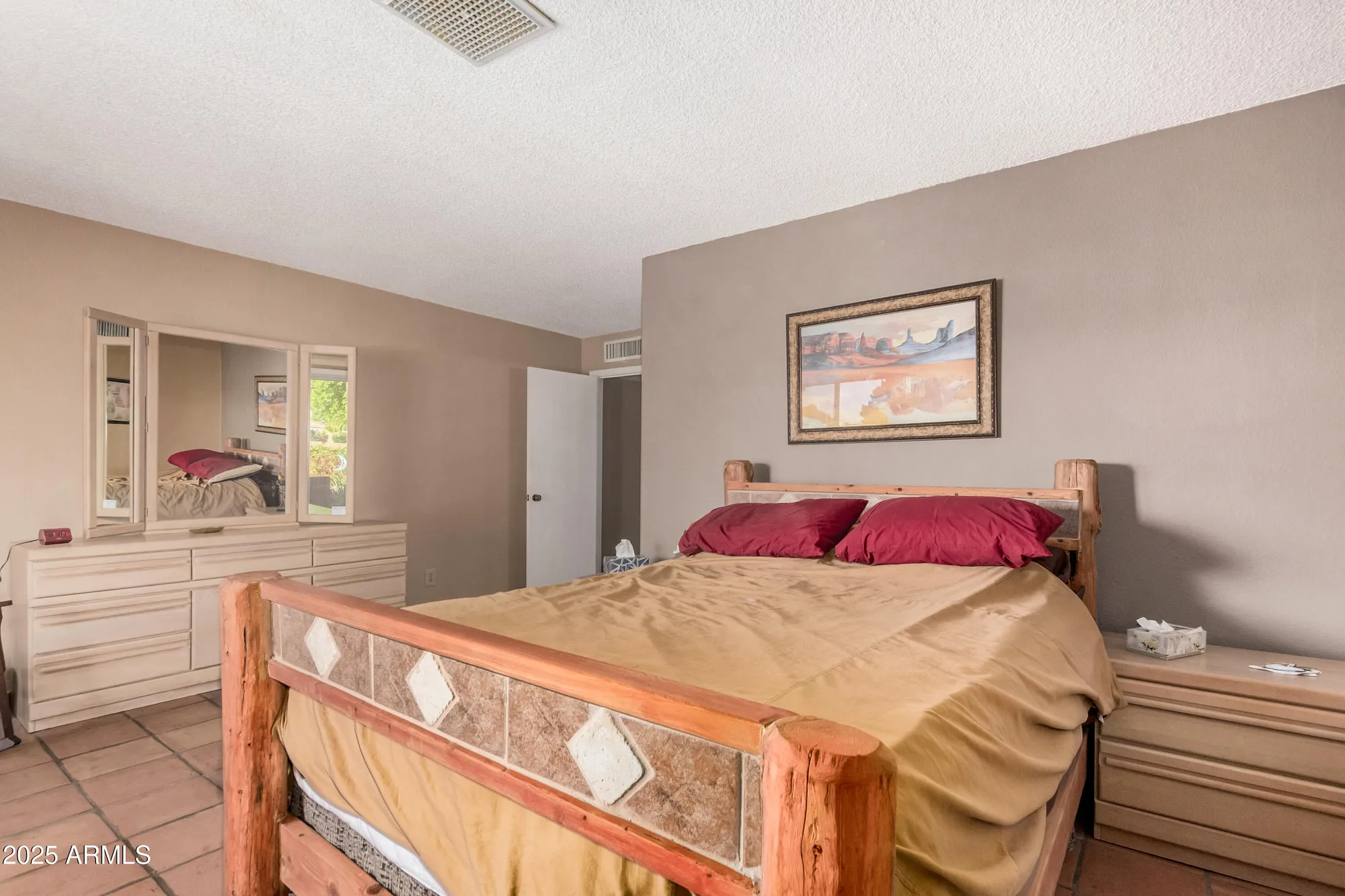 Property Slideshow image 22 of 90 | 25237 s lakeway dr, Sun Lakes, AZ, 85248