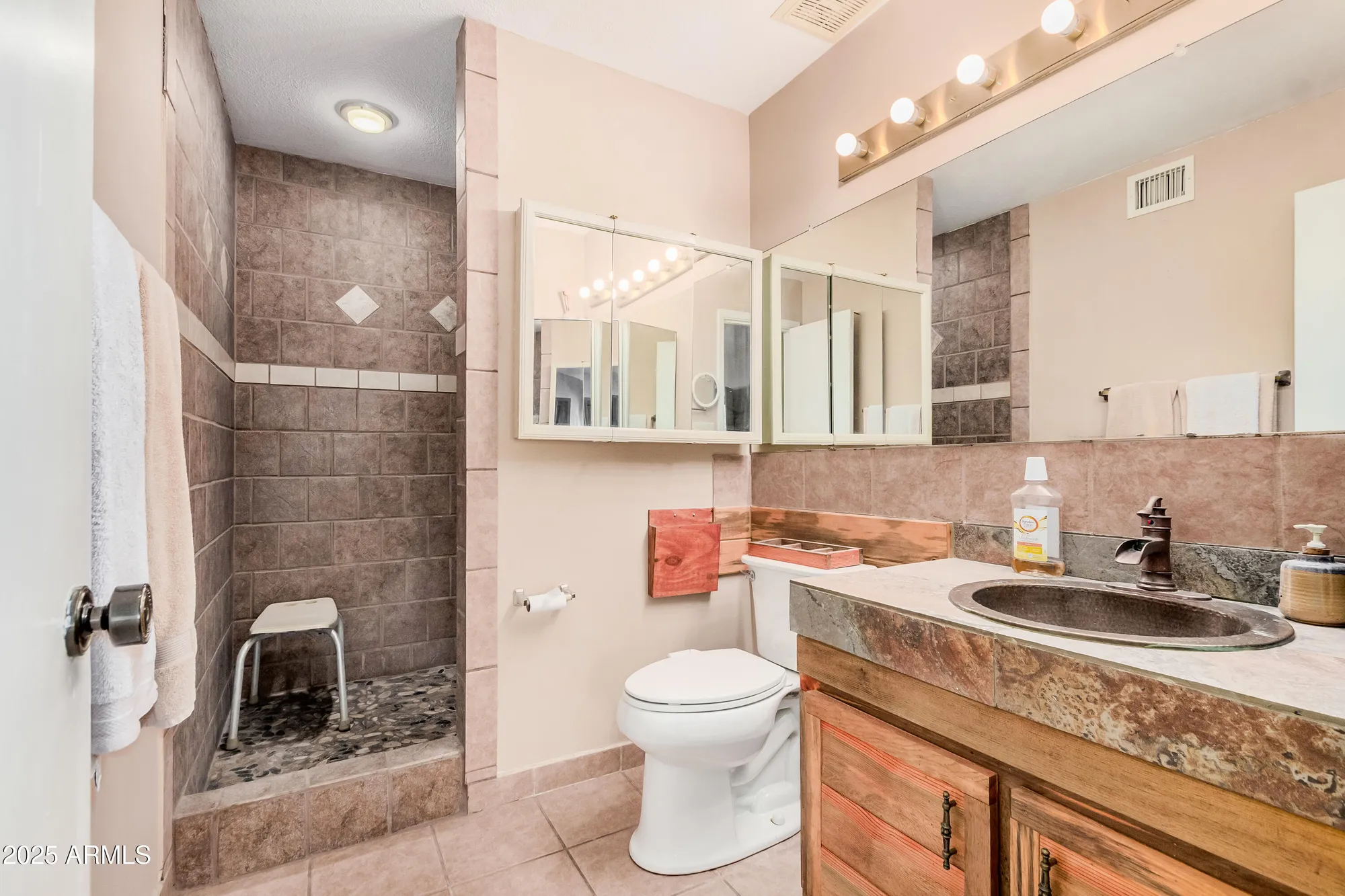 Property Slideshow image 25 of 90 | 25237 s lakeway dr, Sun Lakes, AZ, 85248