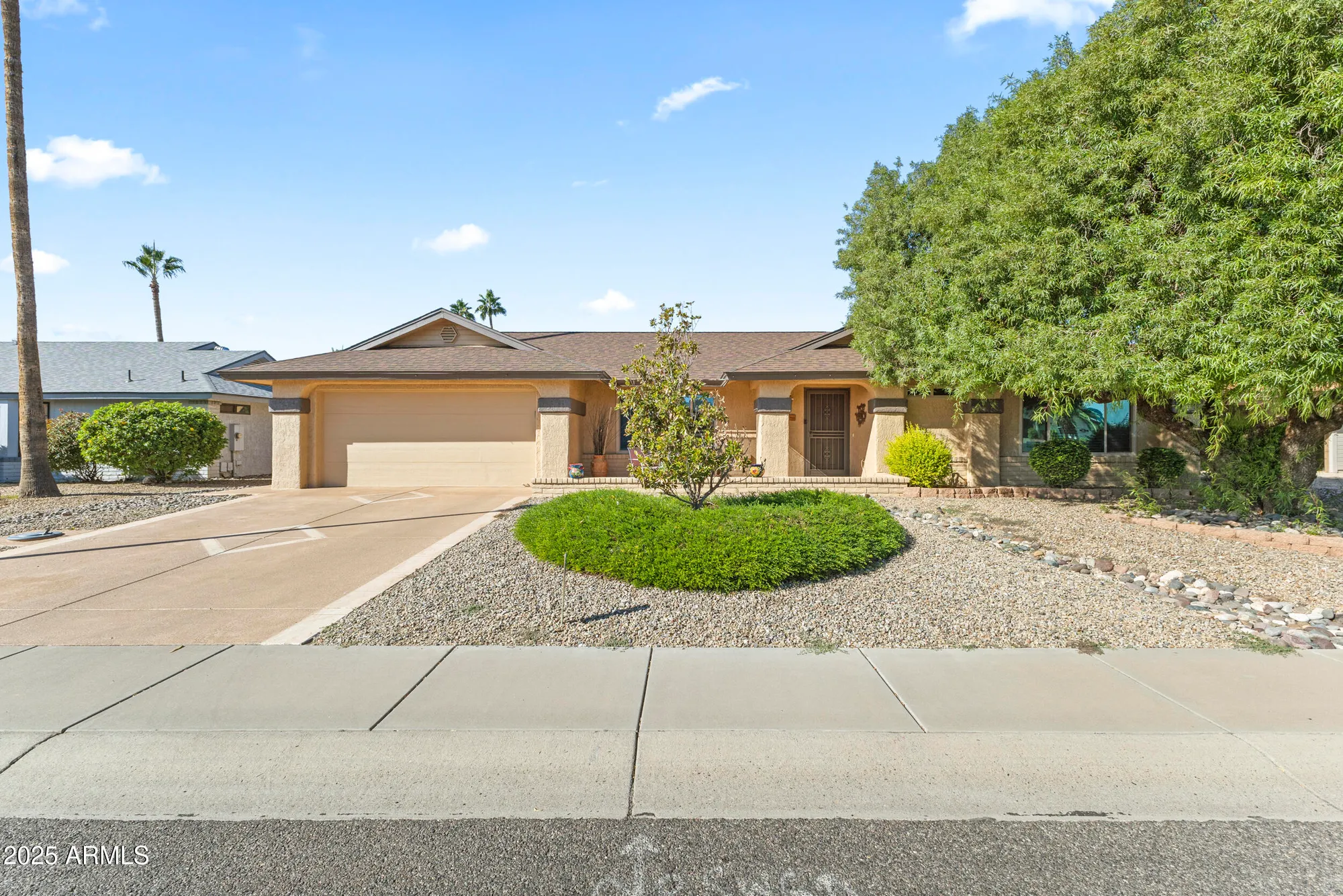 Property Slideshow image 7 of 37 | 21038 n 123rd dr, Sun City West, AZ, 85375