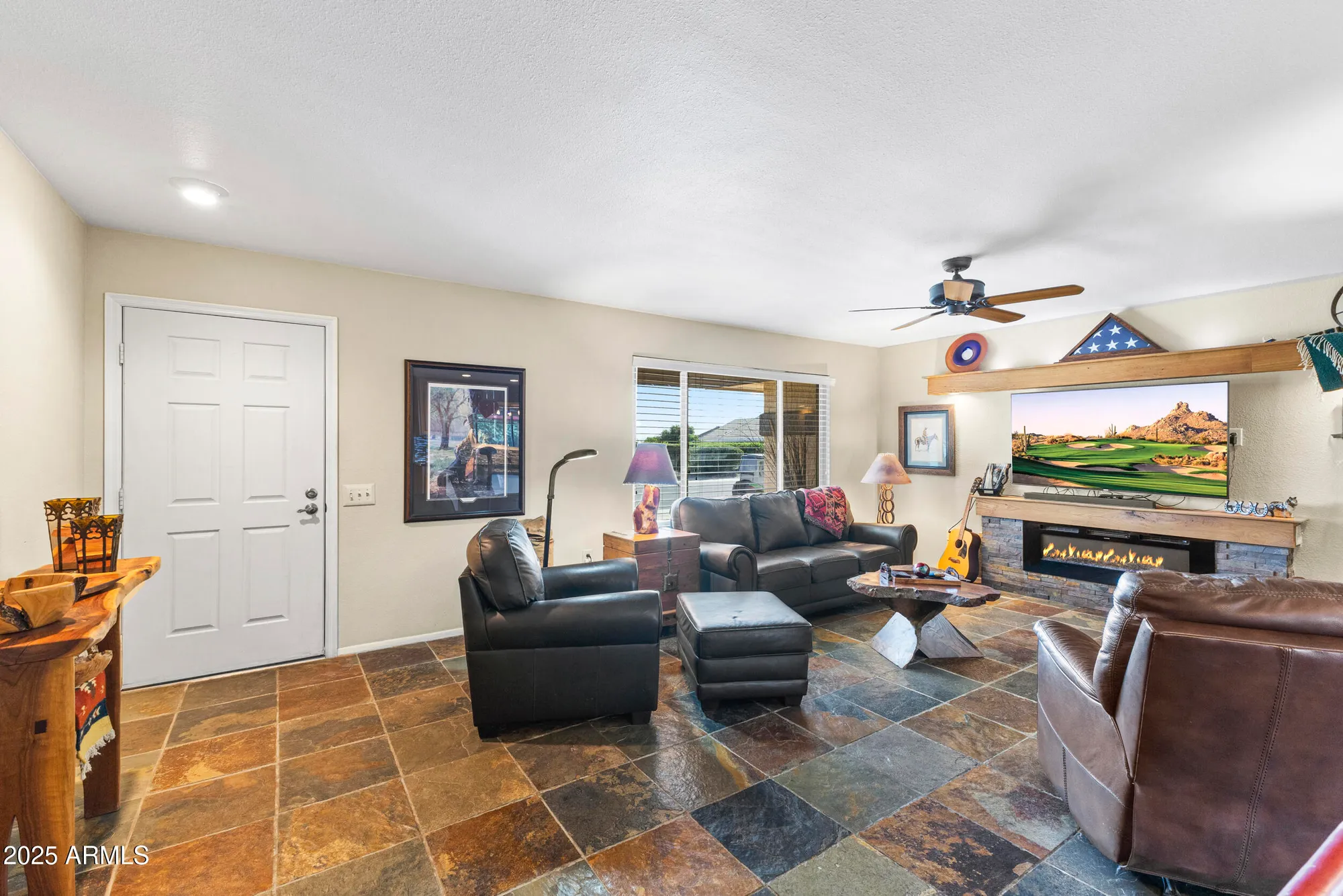 Property Slideshow image 10 of 37 | 21038 n 123rd dr, Sun City West, AZ, 85375